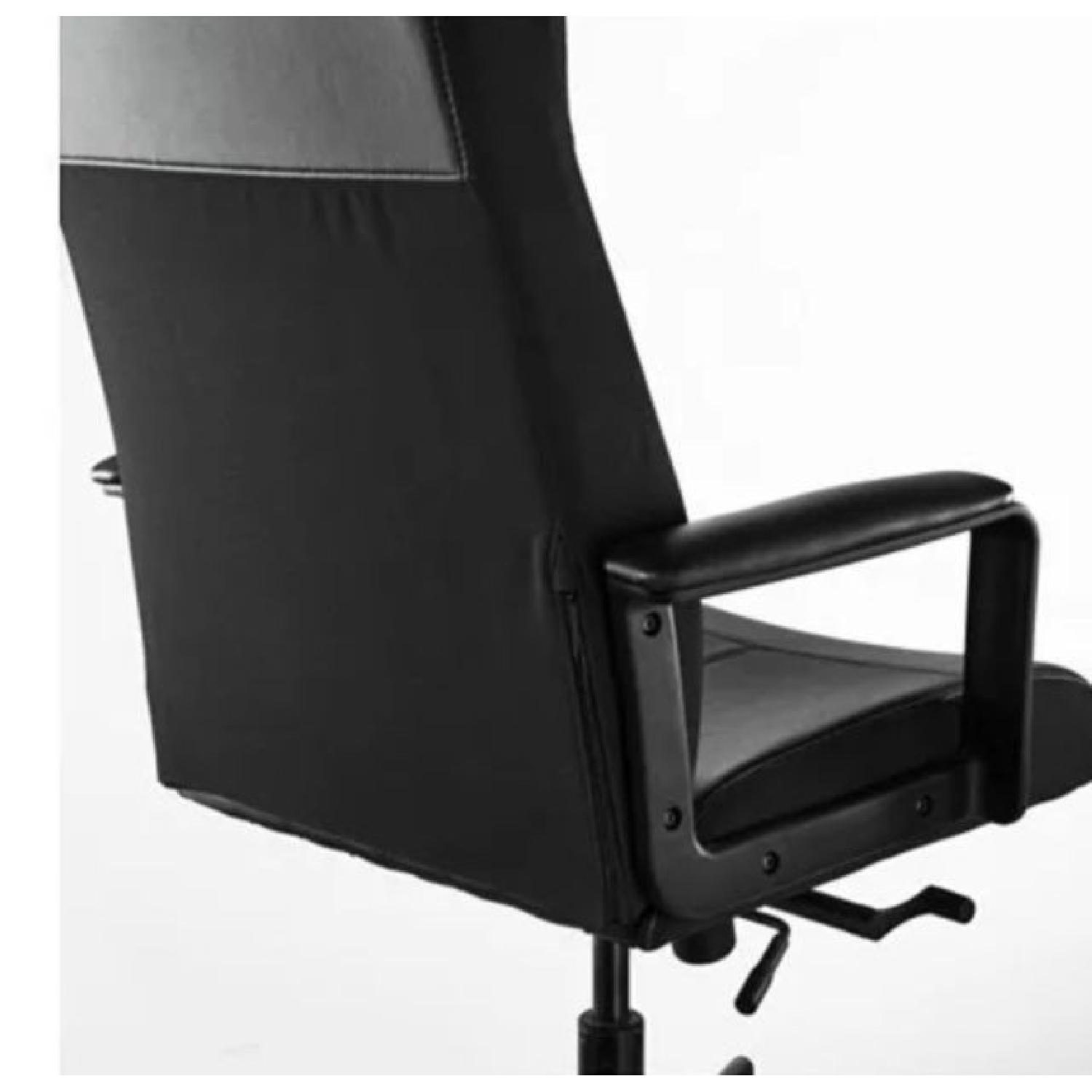 Ikea Malkolm Swivel Chair AptDeco