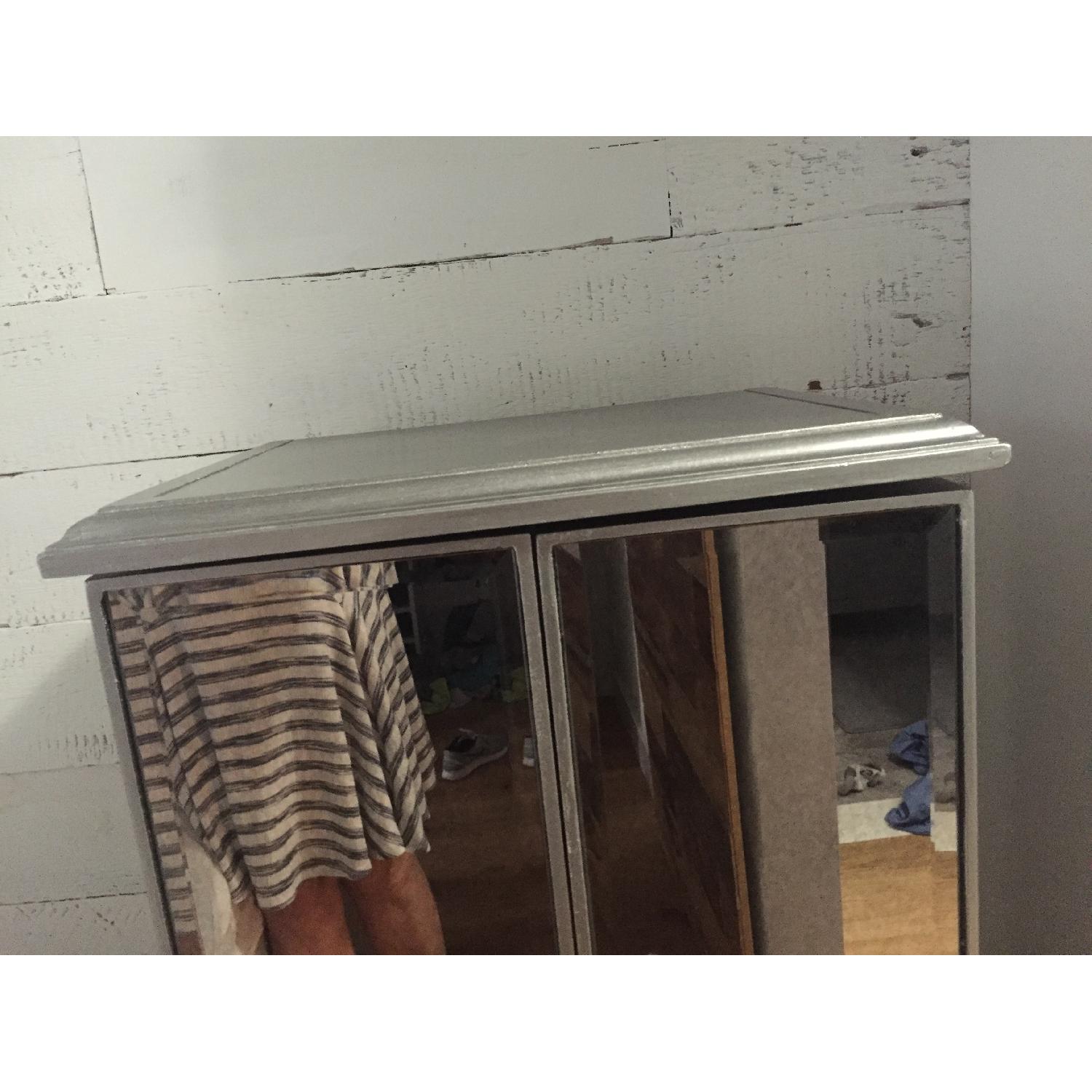 Pier 1 Hayworth Mirrored Jewelry Armoire in Silver - image-6