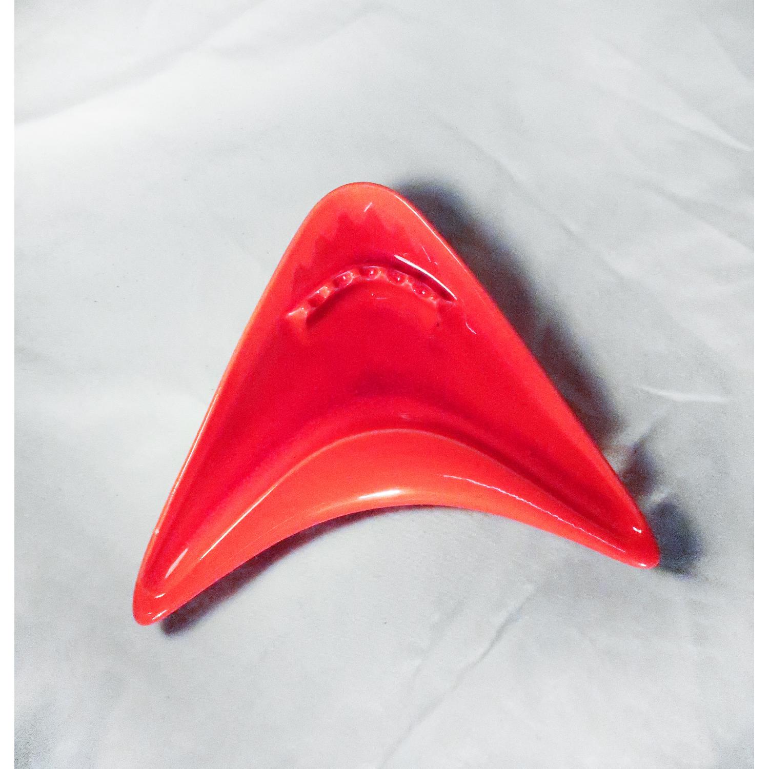 Haeger Boomerang Ashtray - image-2