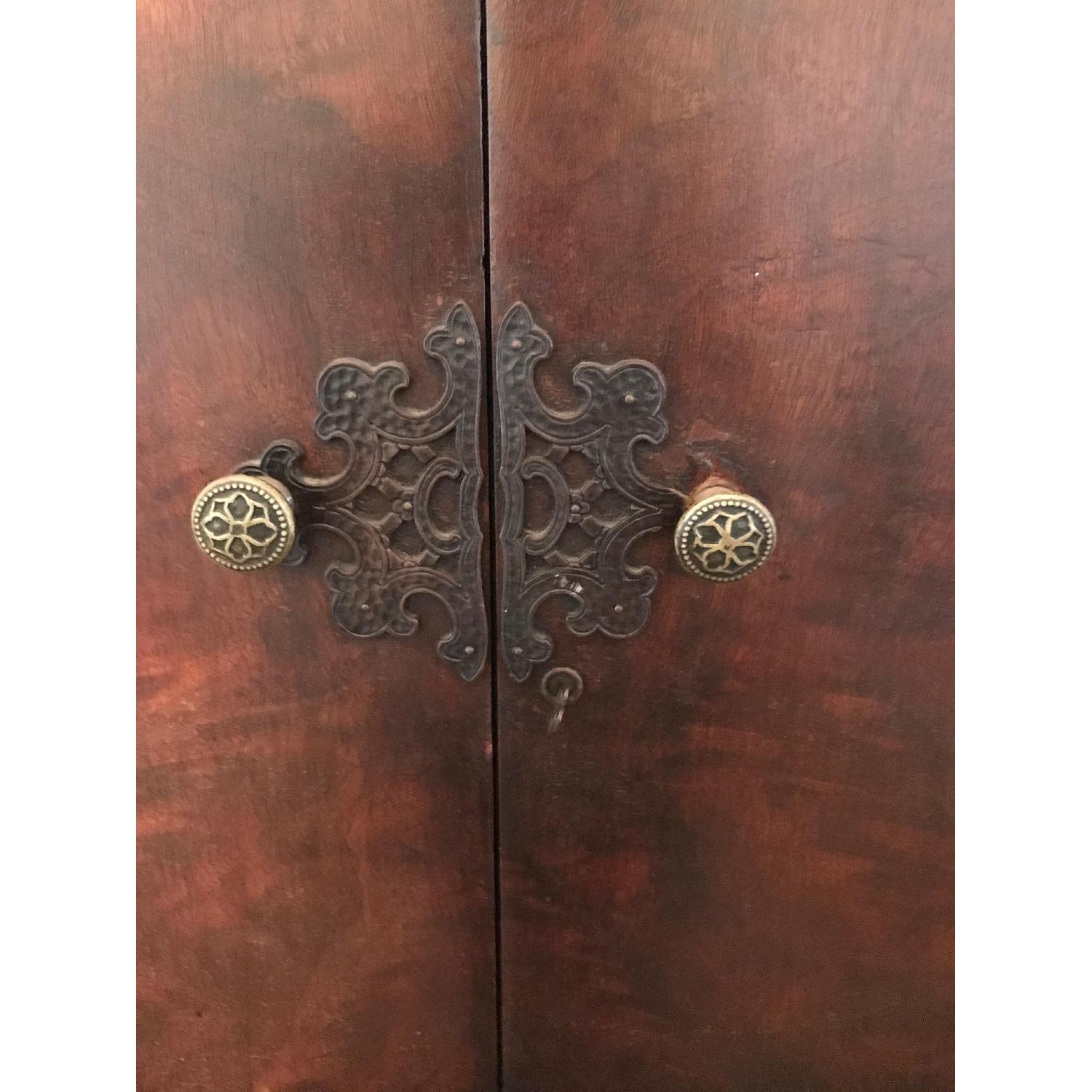 Vintage Art Nouveau Dresser - image-1