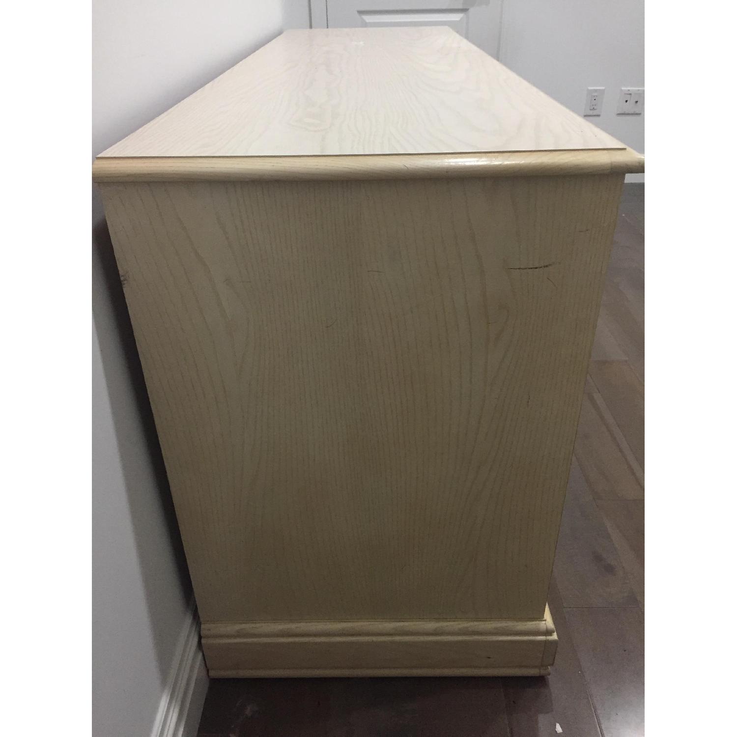 American of Martinsville Carved Wood Dresser - image-3