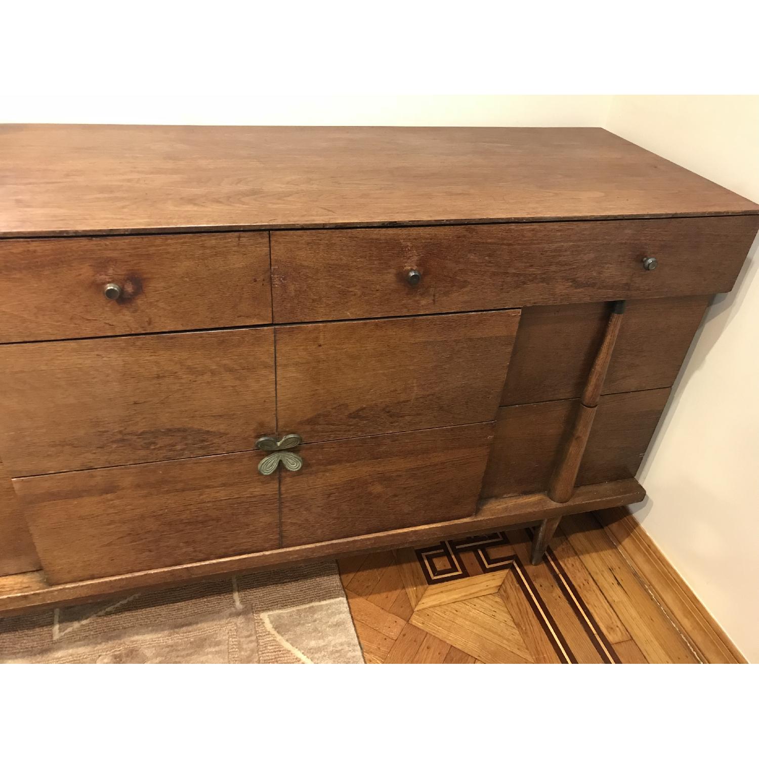 Mid Century Modern Dresser/Ccredenza - image-10