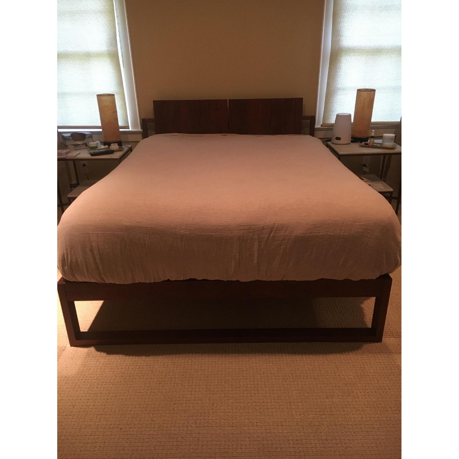 De La Espada American Parallel Queen Bed Frame - image-1