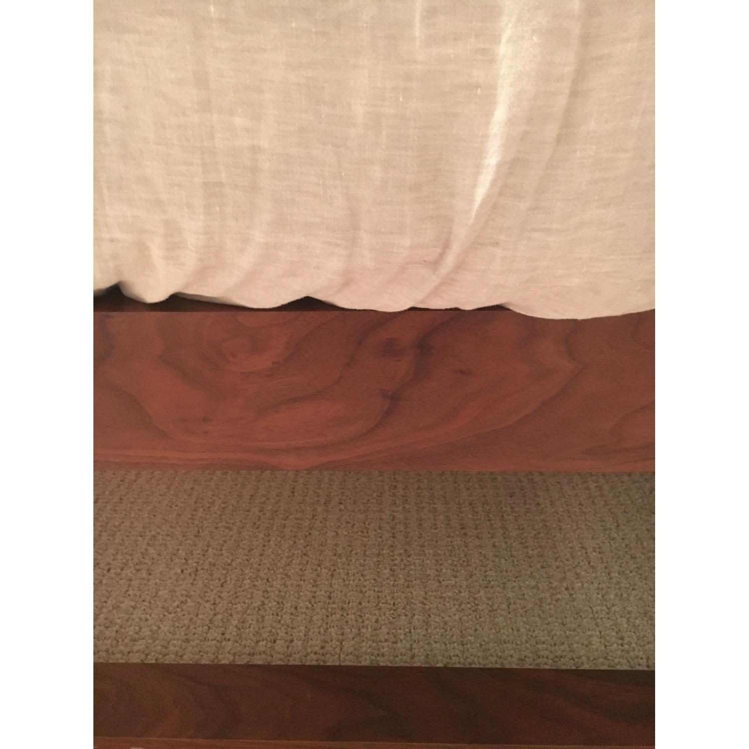 De La Espada American Parallel Queen Bed Frame - image-6