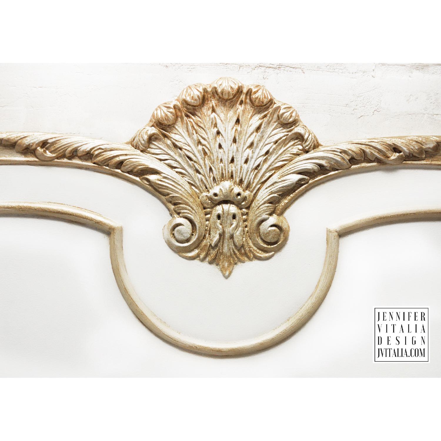 French Antique Twin Bed in Cream & Gold - image-5