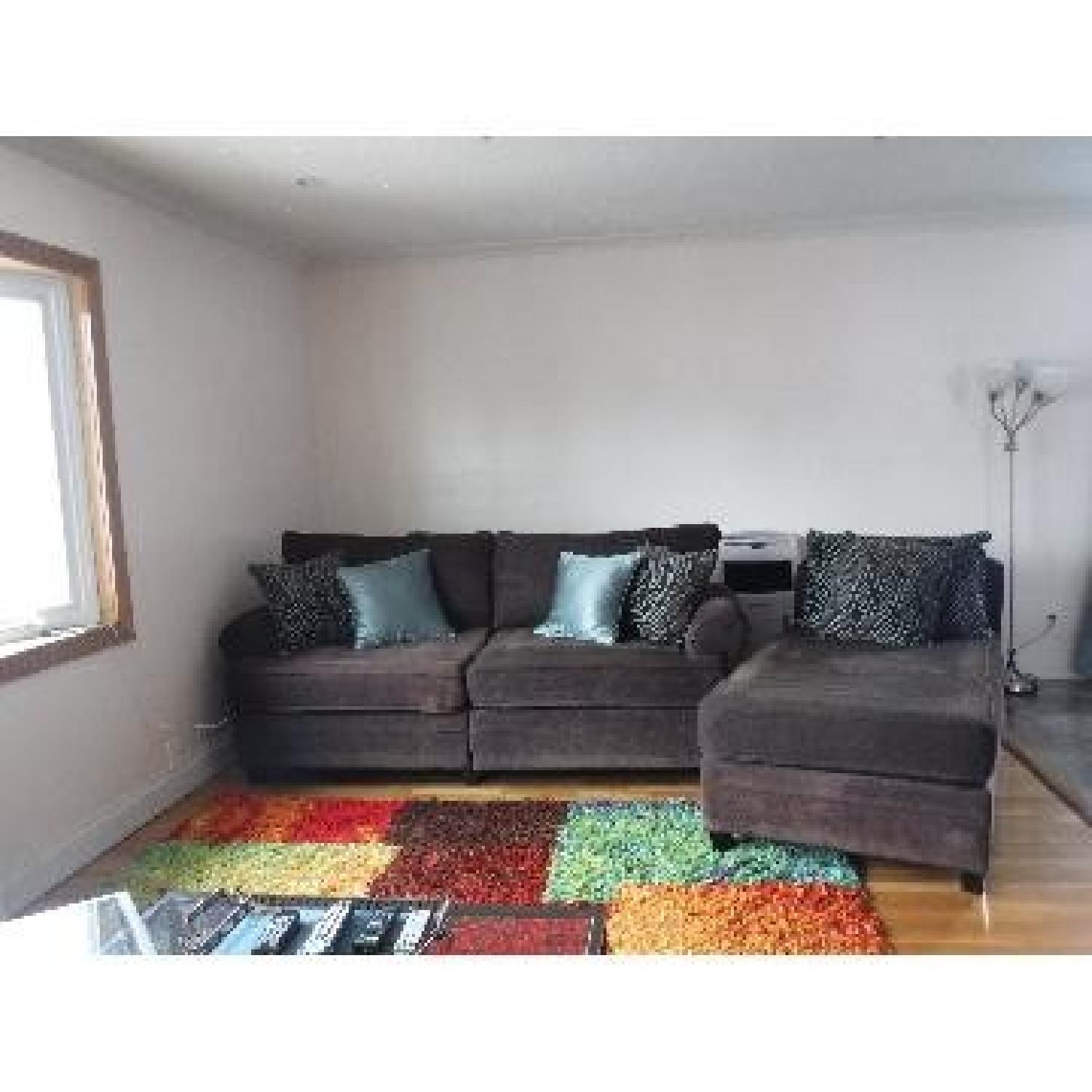 Bob's Love Seat w/ Chaise - image-2