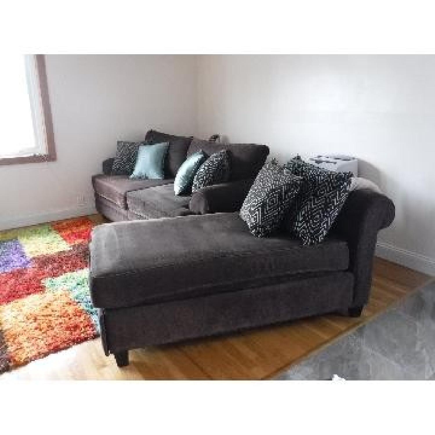 Bob's Love Seat w/ Chaise - image-4