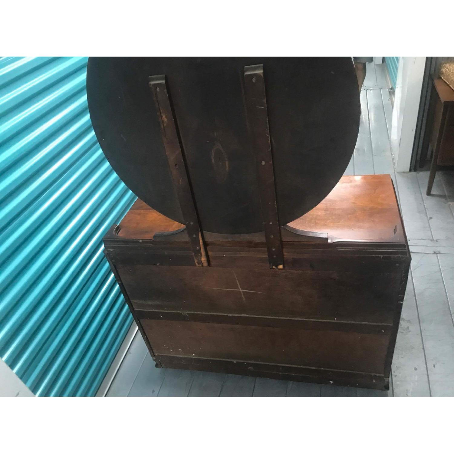 Antique 1930s Dresser w/ Mirror - image-20