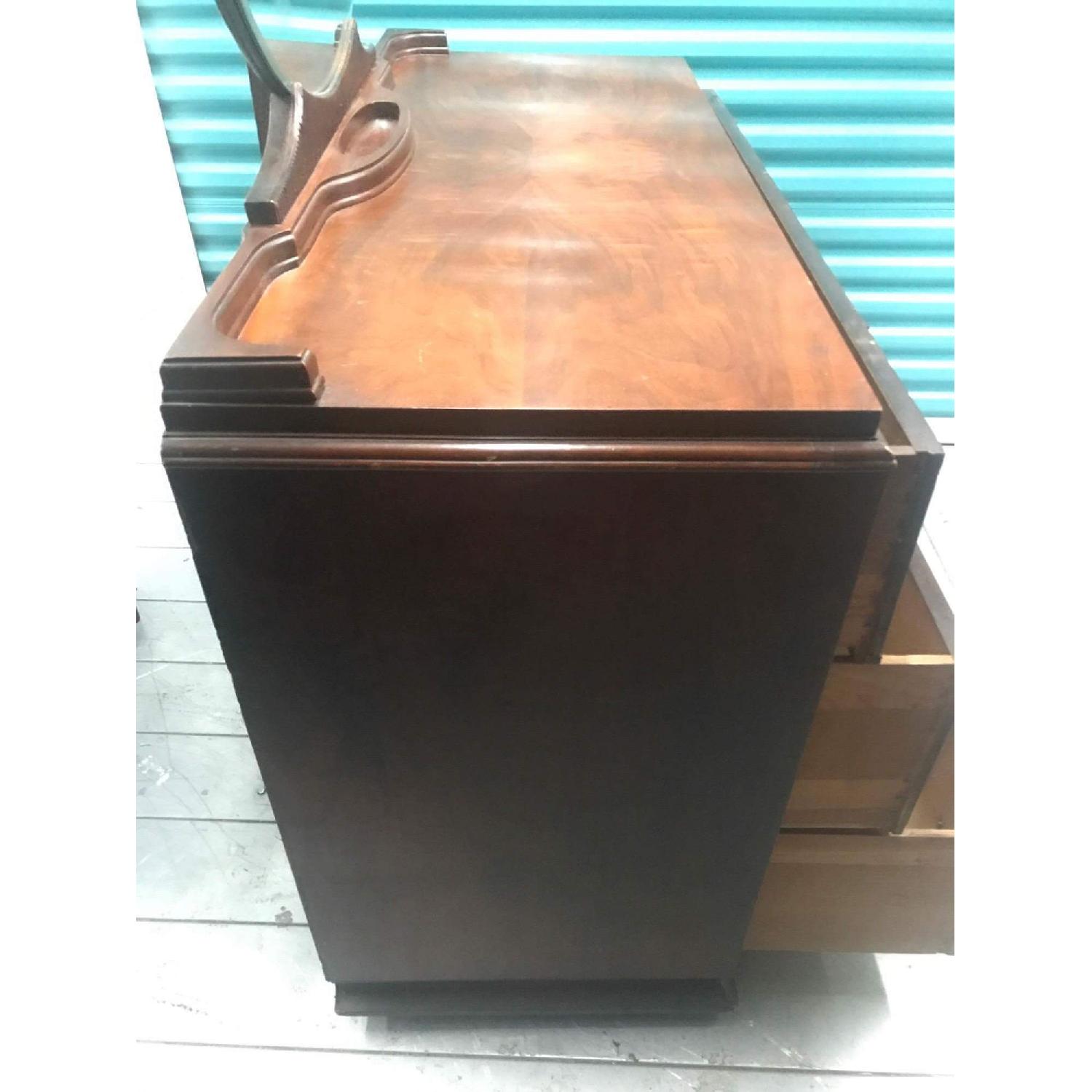 Antique 1930s Dresser w/ Mirror - image-23