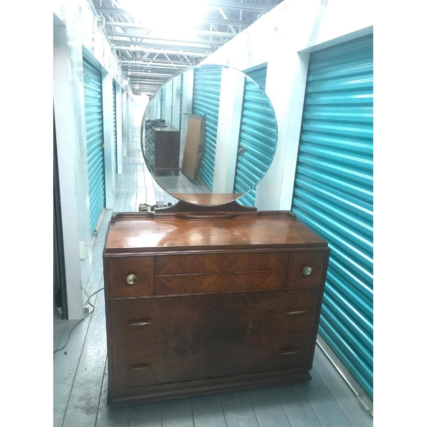 Antique 1930s Dresser w/ Mirror - image-29