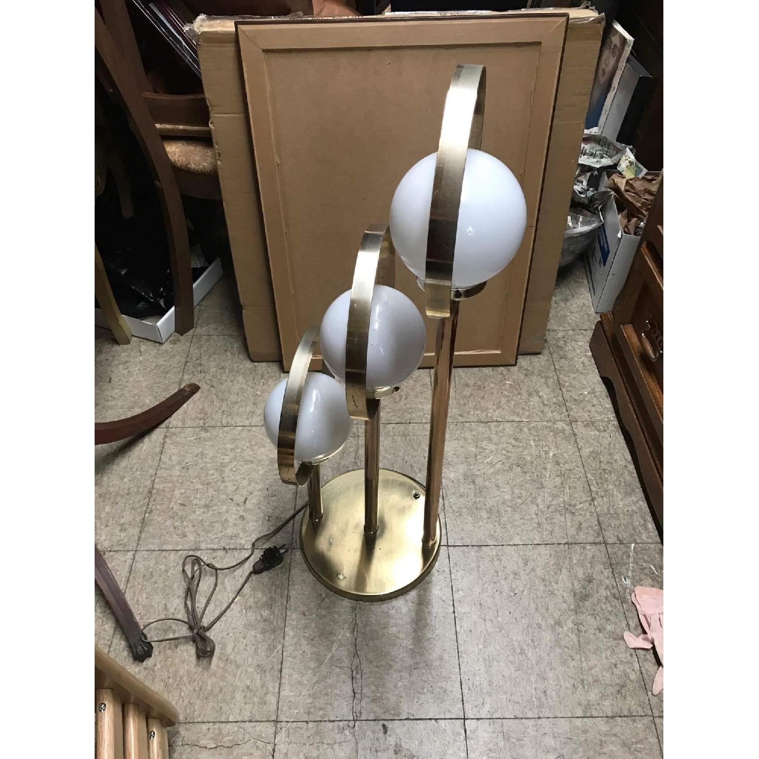 Vintage Mid Century 1950s Table Lamp - image-6