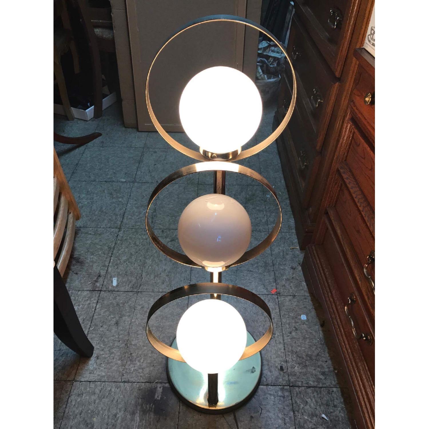 Vintage Mid Century 1950s Table Lamp - image-12