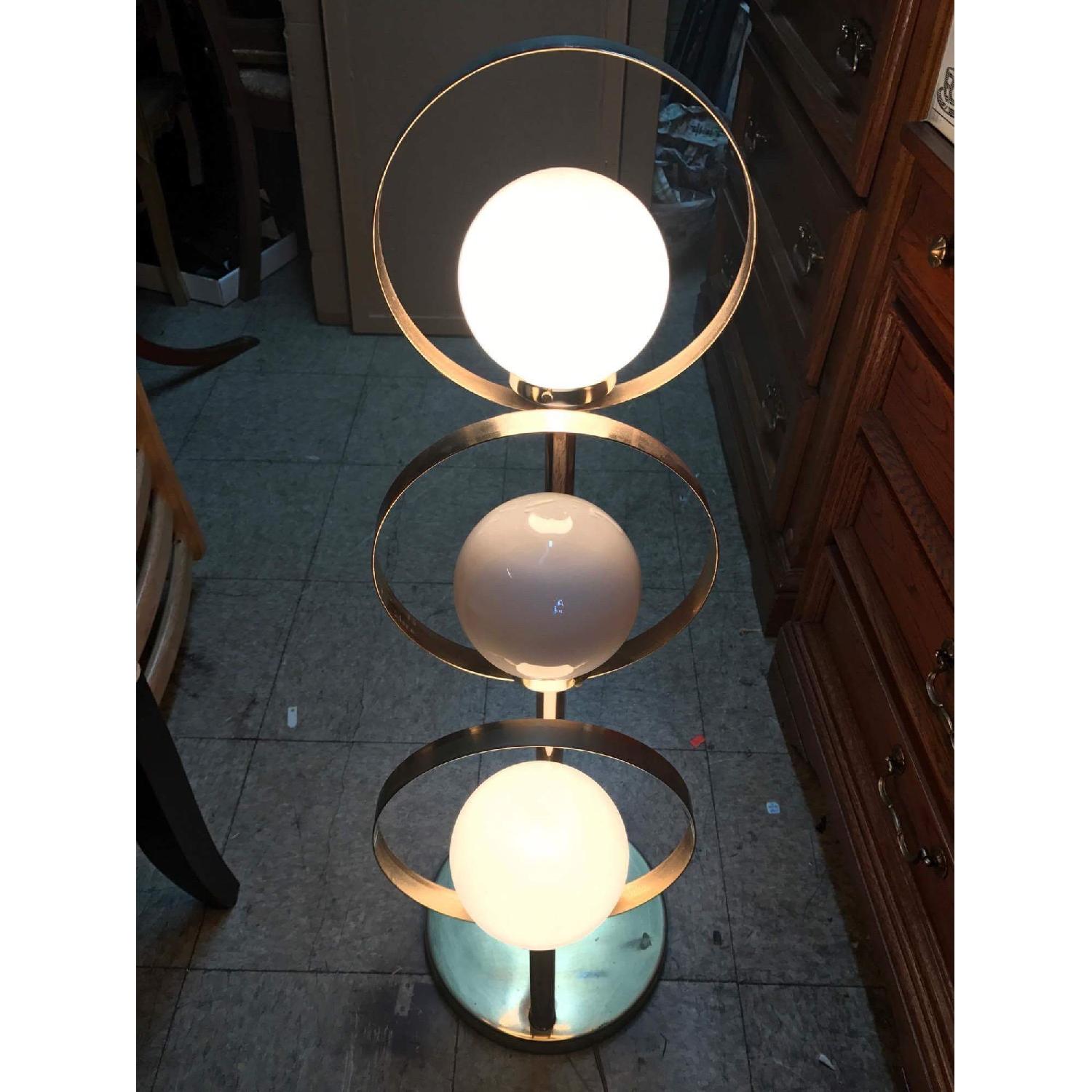 Vintage Mid Century 1950s Table Lamp - image-13