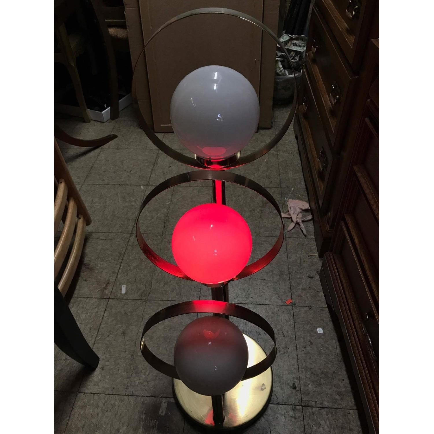 Vintage Mid Century 1950s Table Lamp - image-16