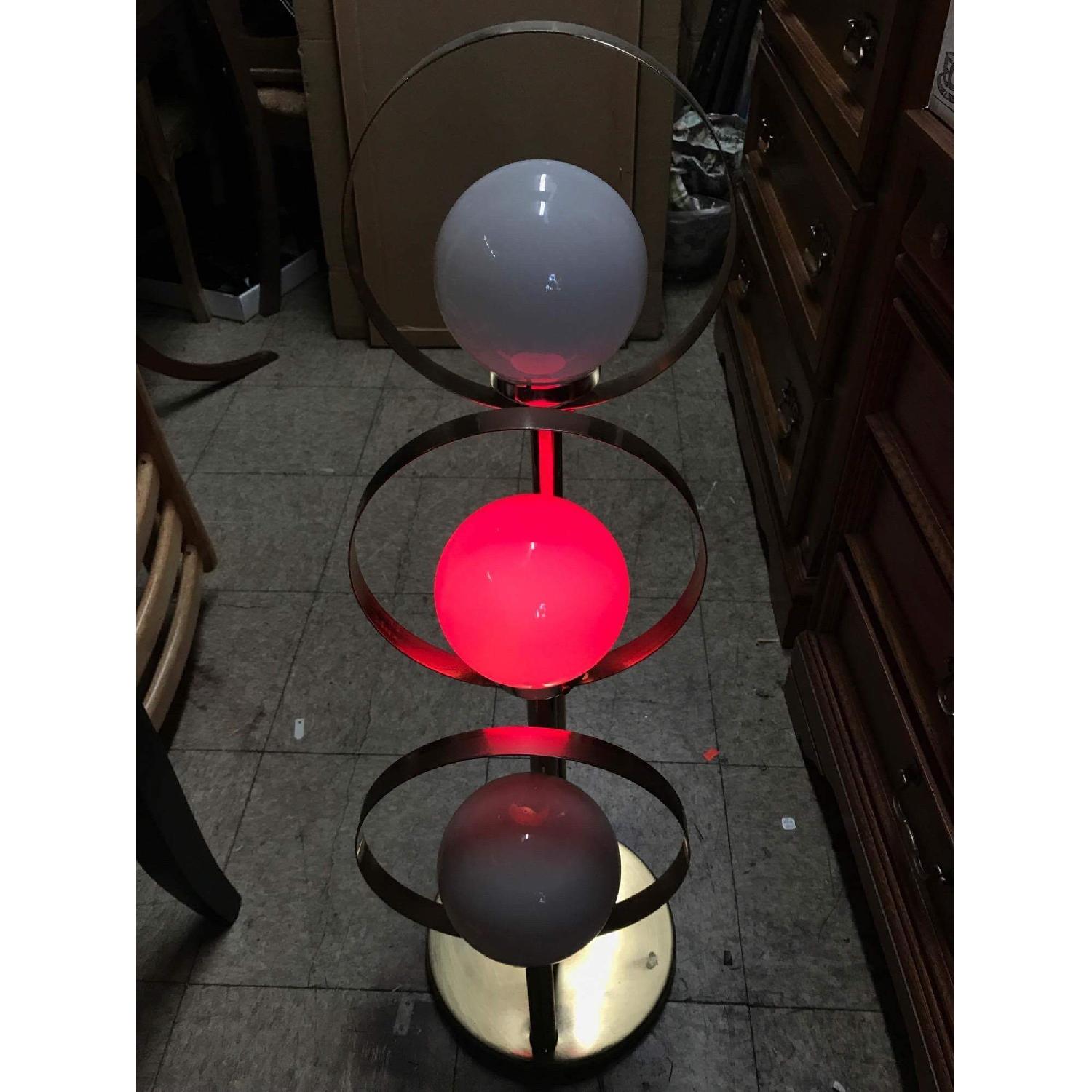 Vintage Mid Century 1950s Table Lamp - image-18