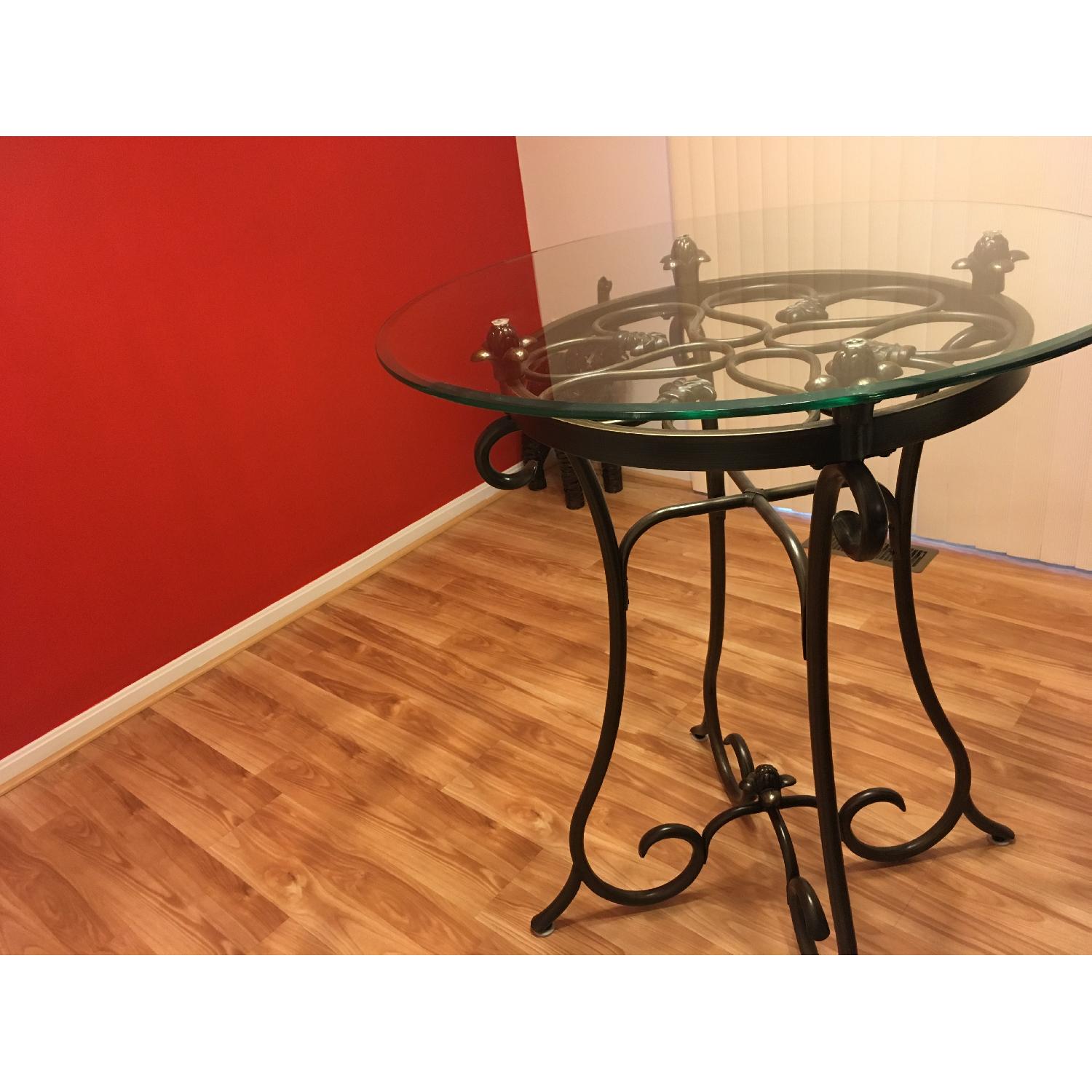 Havertys Kitchen Table w/ 2 Bar Stools - image-5