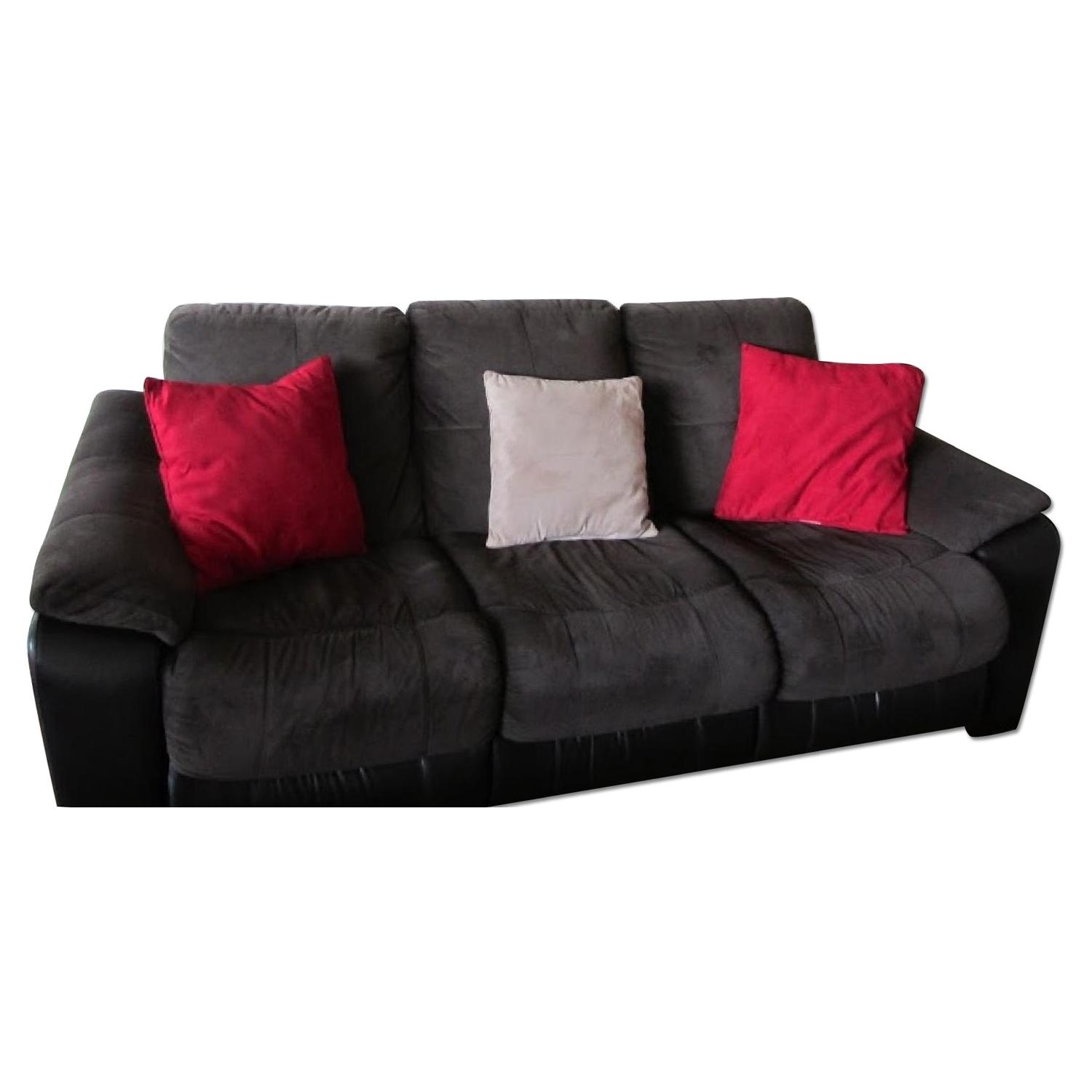 Jennifer Furniture Sofa w/ 2 Reclining Seats - image-0