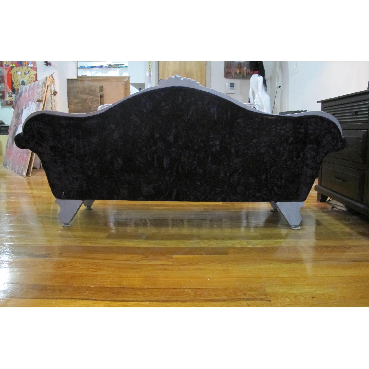 Antique Hand-Carved Loveseat in Purple Velvet - image-2