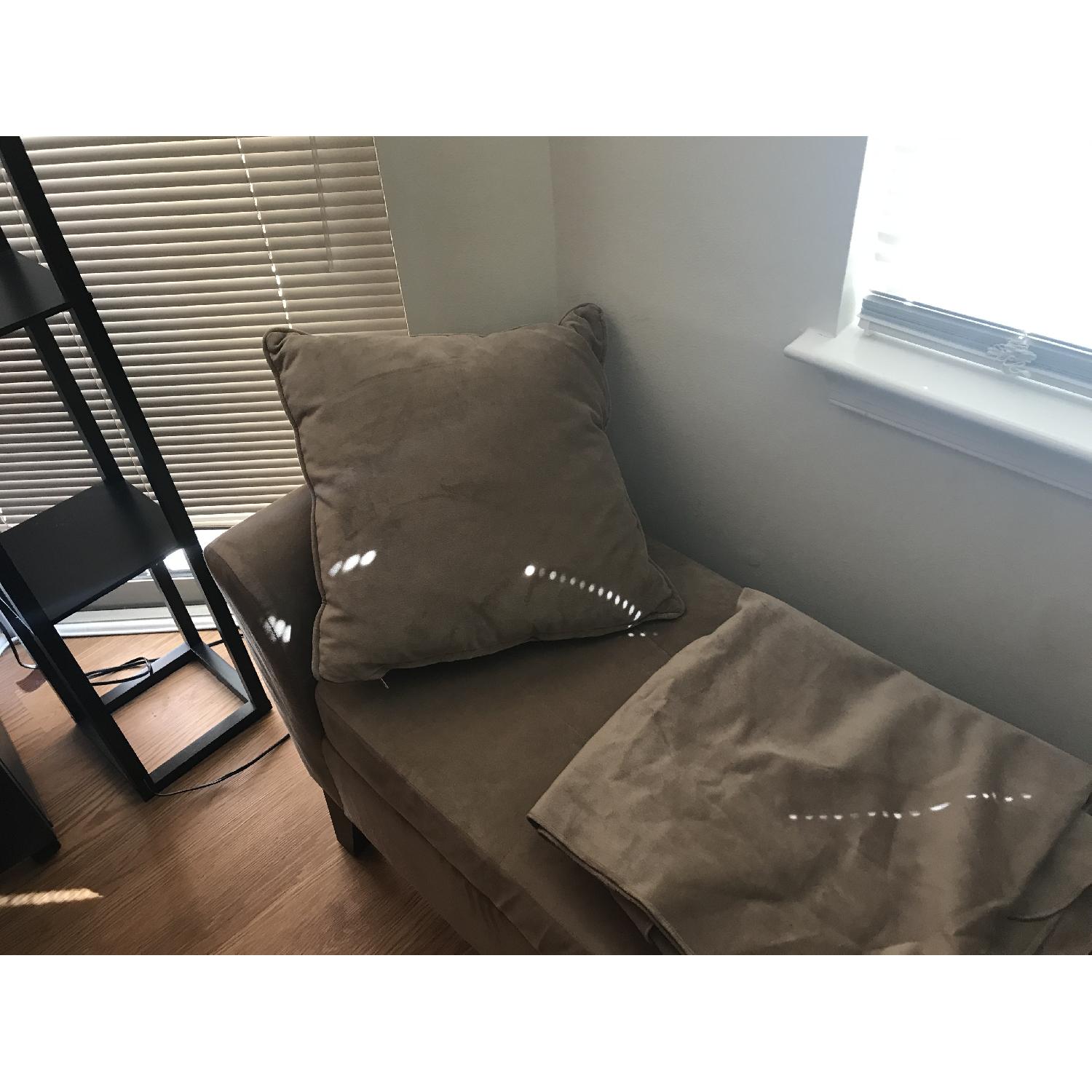 Bob's Storage Bench - image-3
