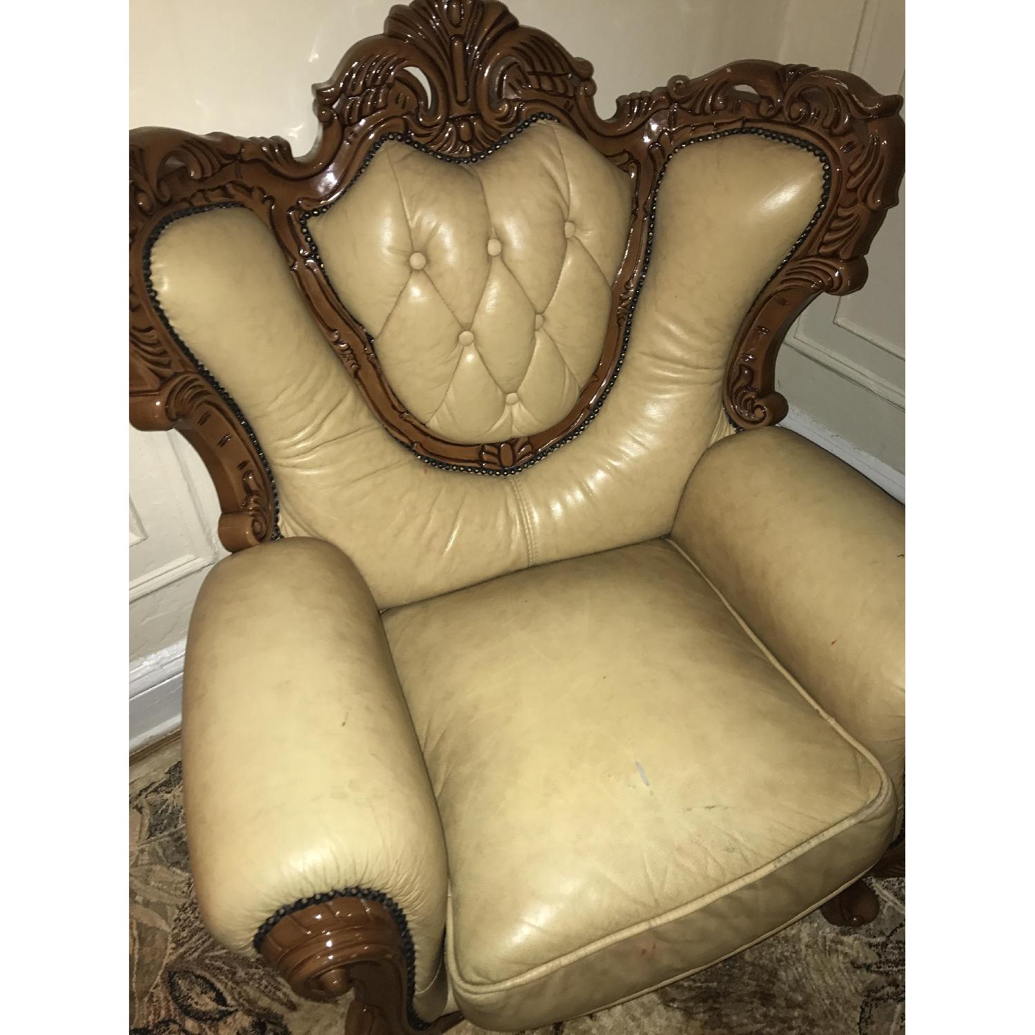 Royal Leather Chair - image-5