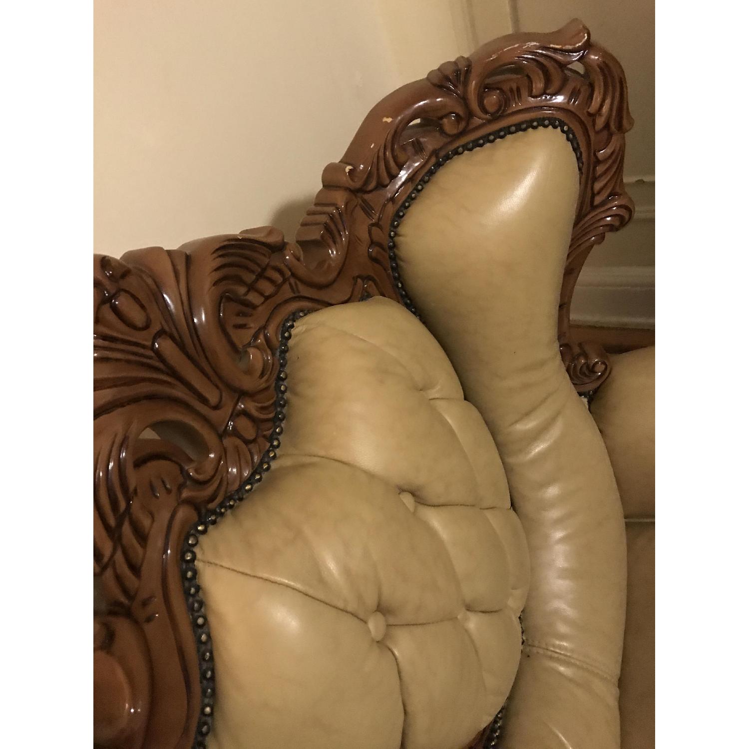 Royal Leather Chair - image-7