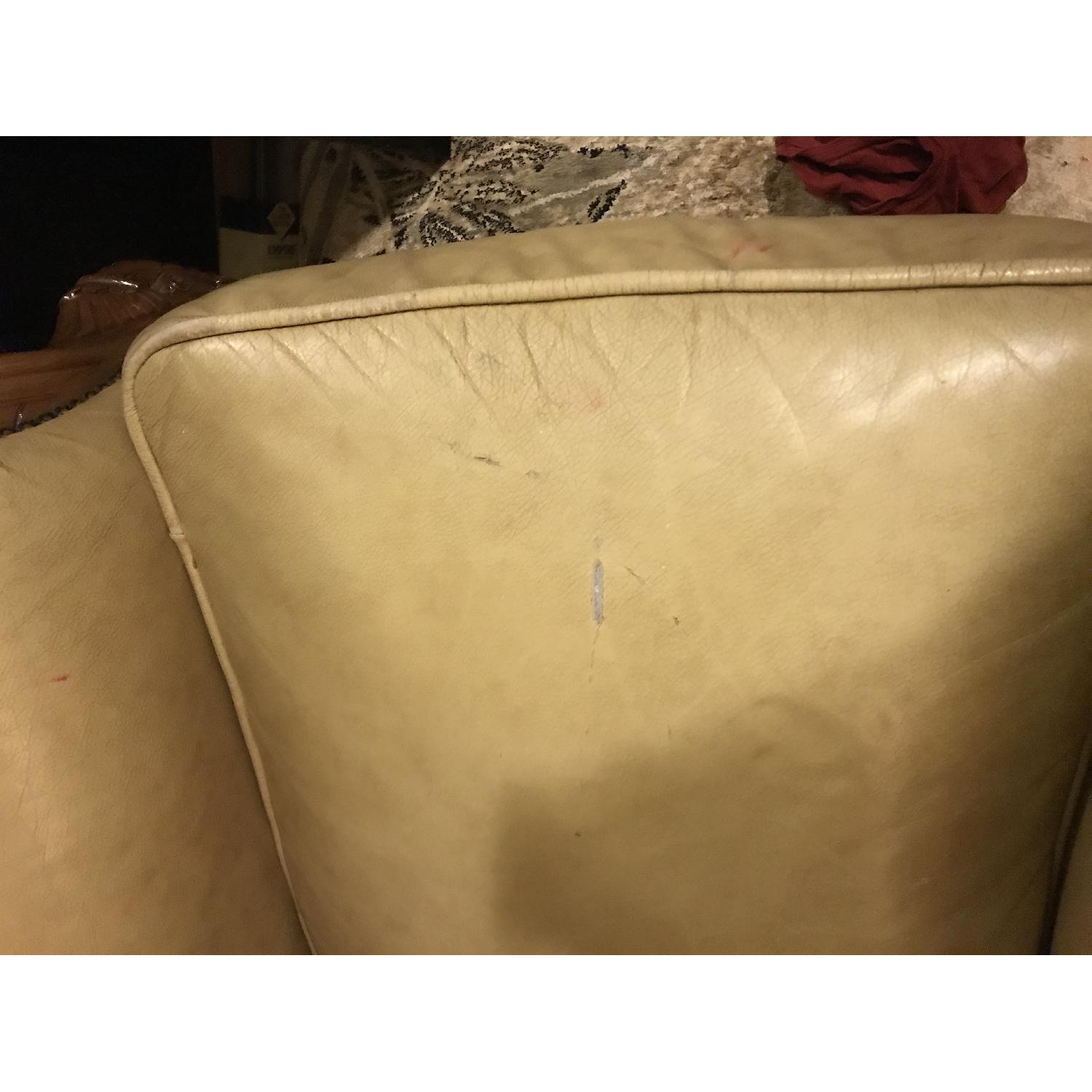 Royal Leather Chair - image-8