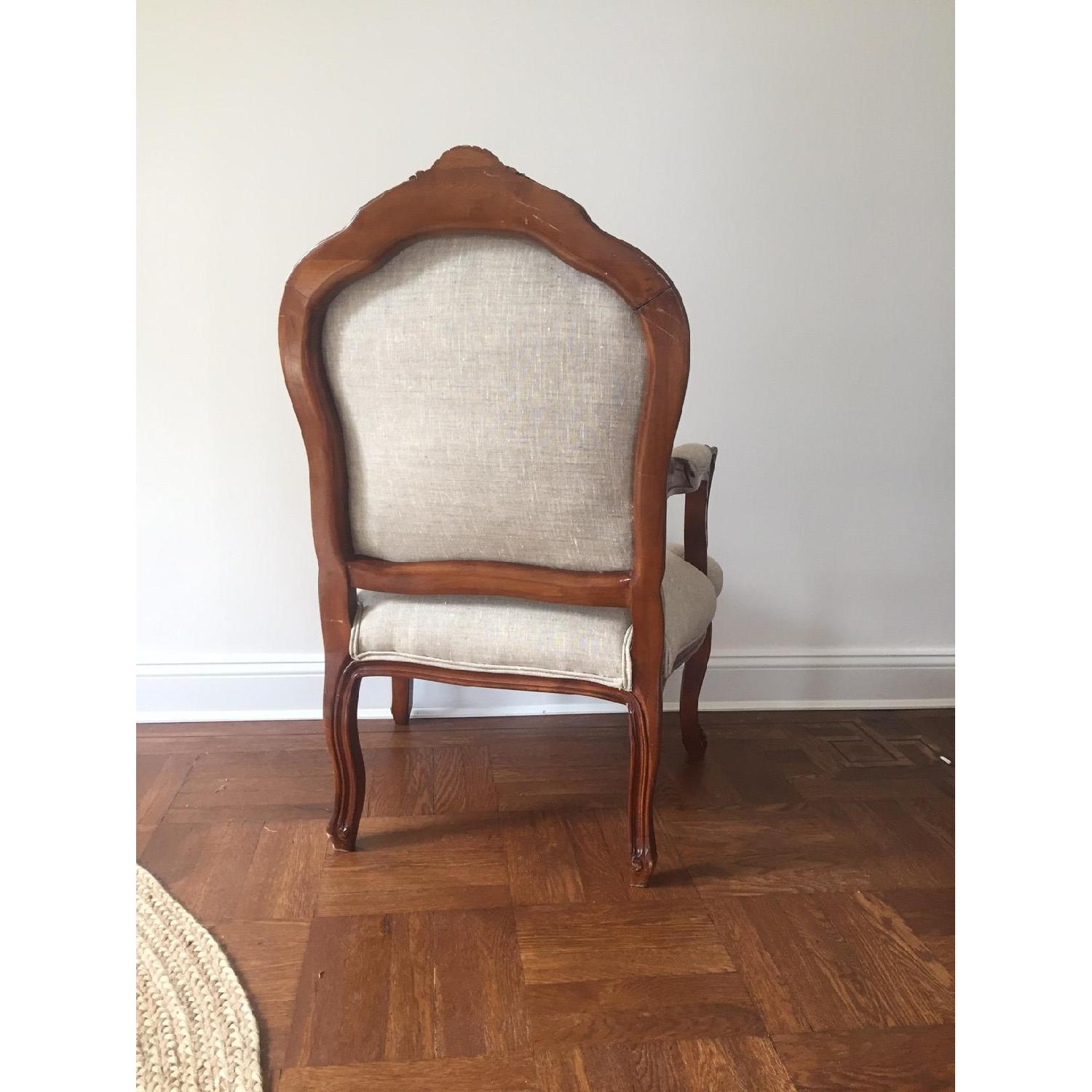 Linen Accent chair - image-4