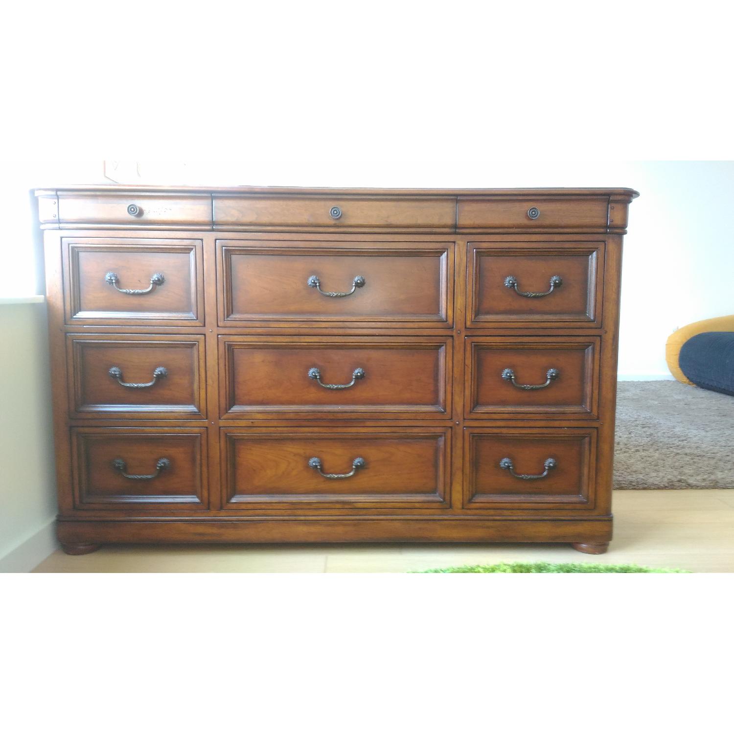 Fine Furniture Design Raylen Triple Dresser - image-2