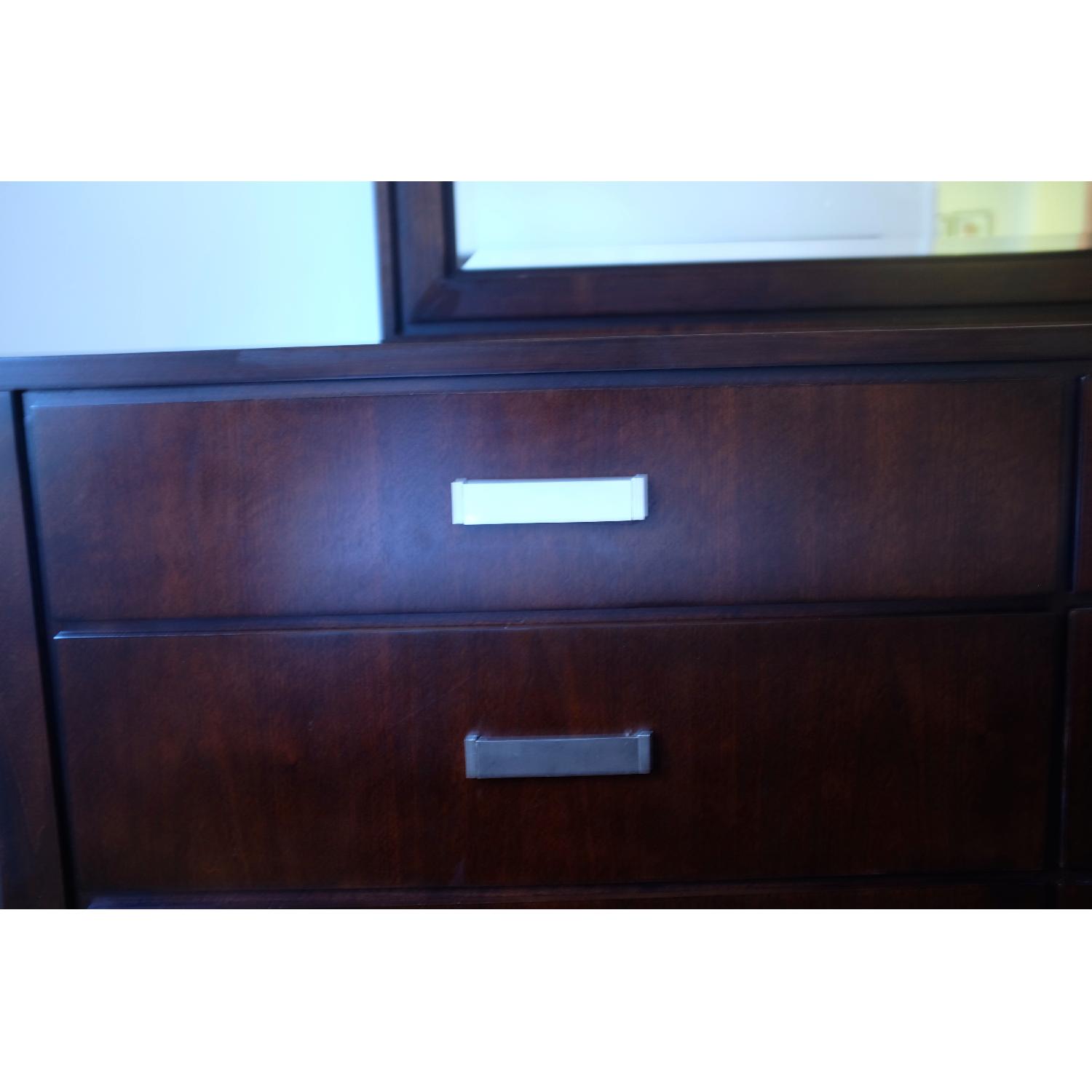 Raymour & Flanigan 6 Drawer Dresser - image-5