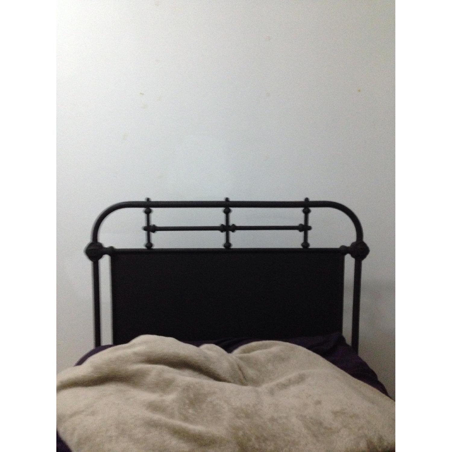 French Gothic Iron Bed - image-4