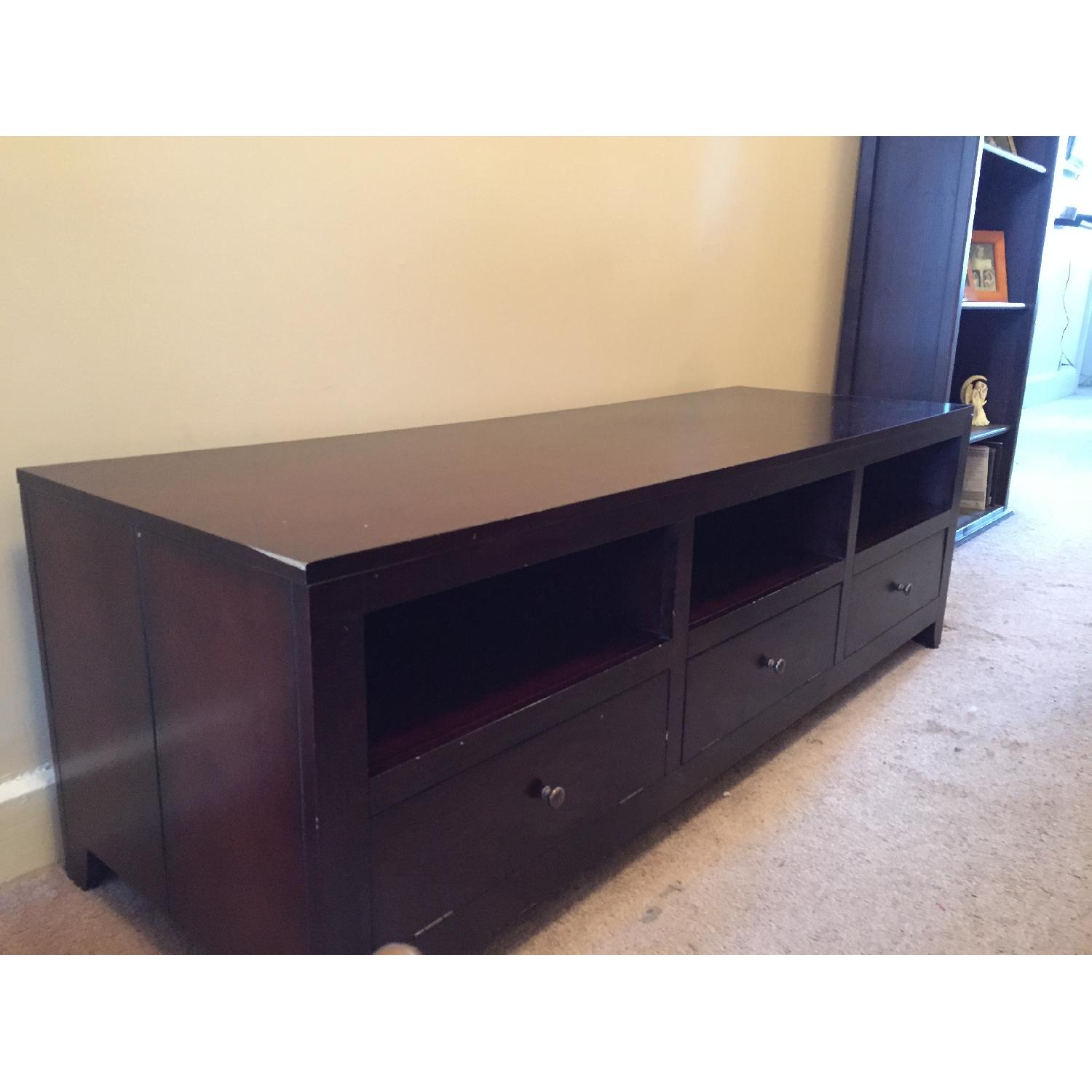 Bob's Entertainment Center - image-2