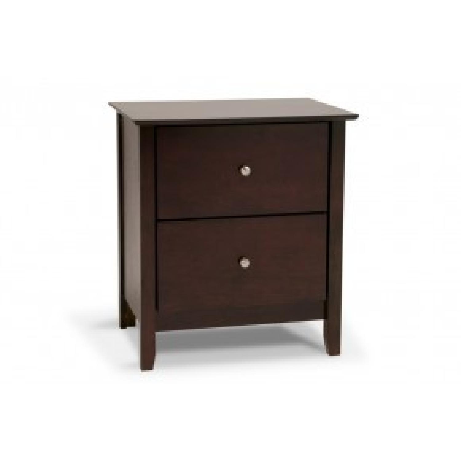 Bob's Tribeca Queen Bedroom Set - image-3