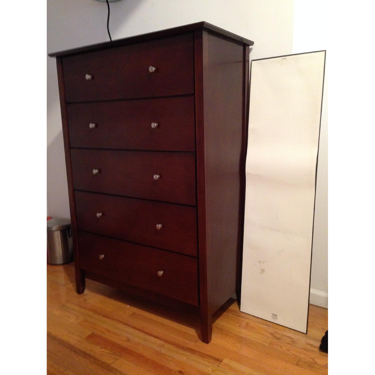 Bob's Tribeca Queen Bedroom Set - image-5