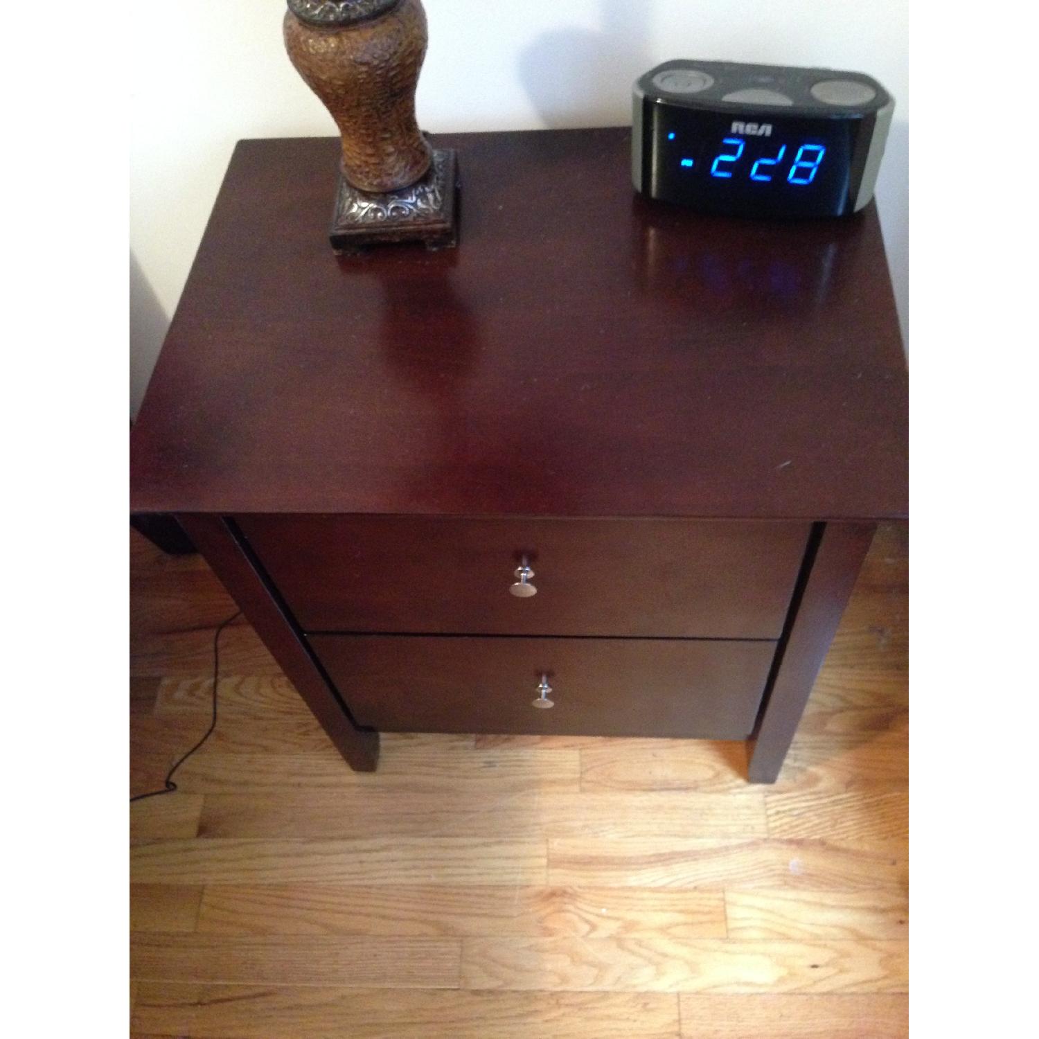 Bob's Tribeca Queen Bedroom Set - image-10