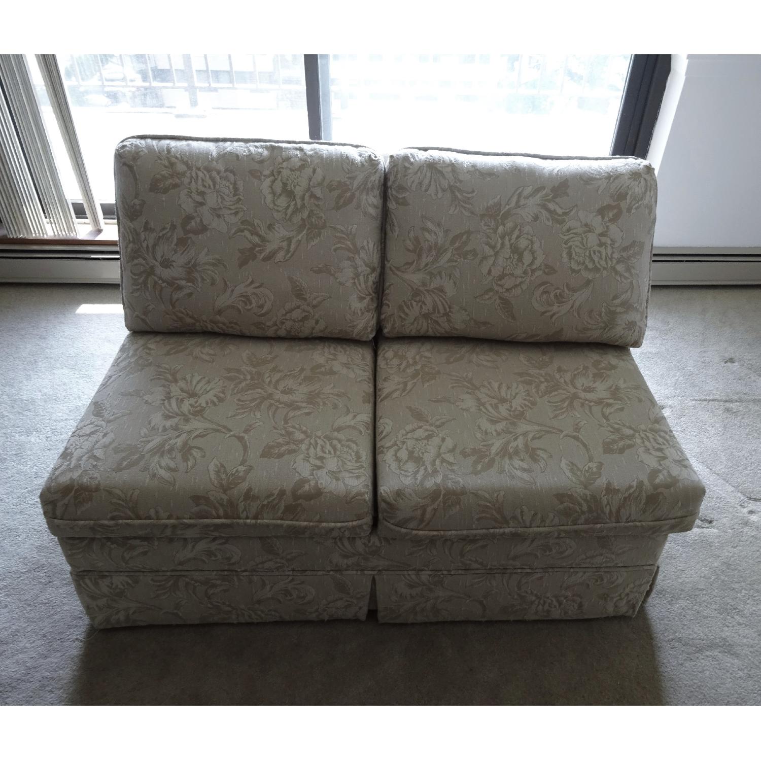 Castro Convertible Two Piece Sleeper Sectional Sofa - image-17