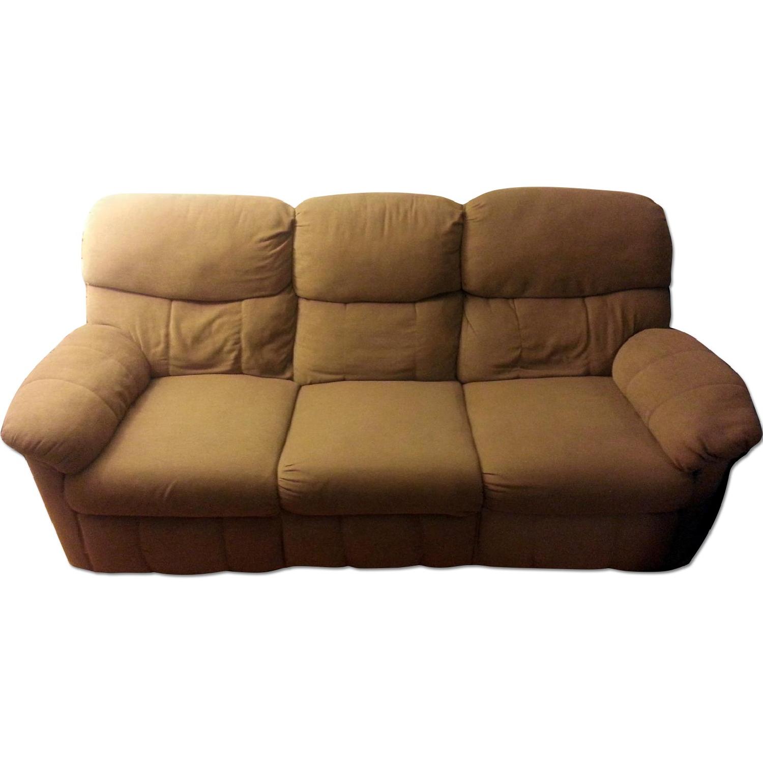 Raymour & Flanigan Dual Recliner Sofa AptDeco