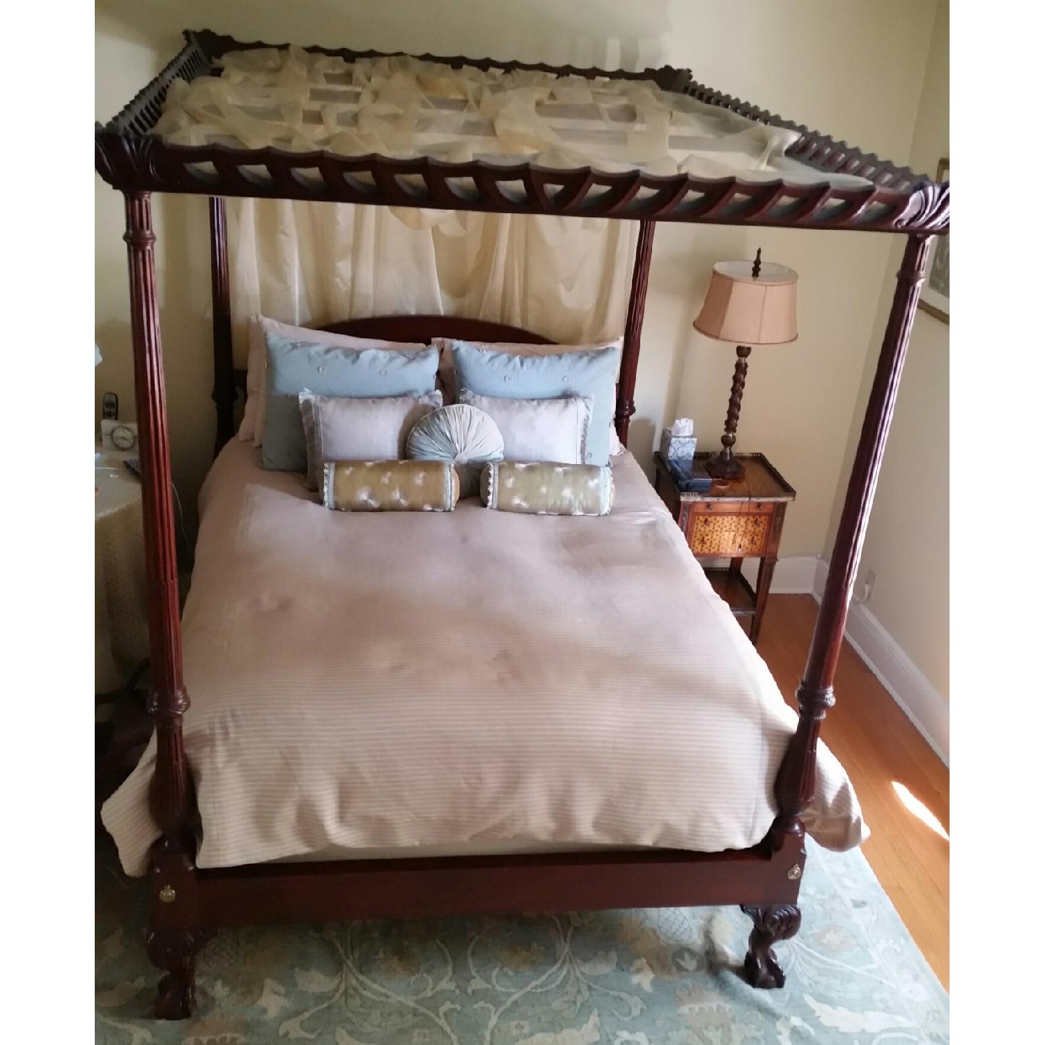Four Poster Queen Bed AptDeco