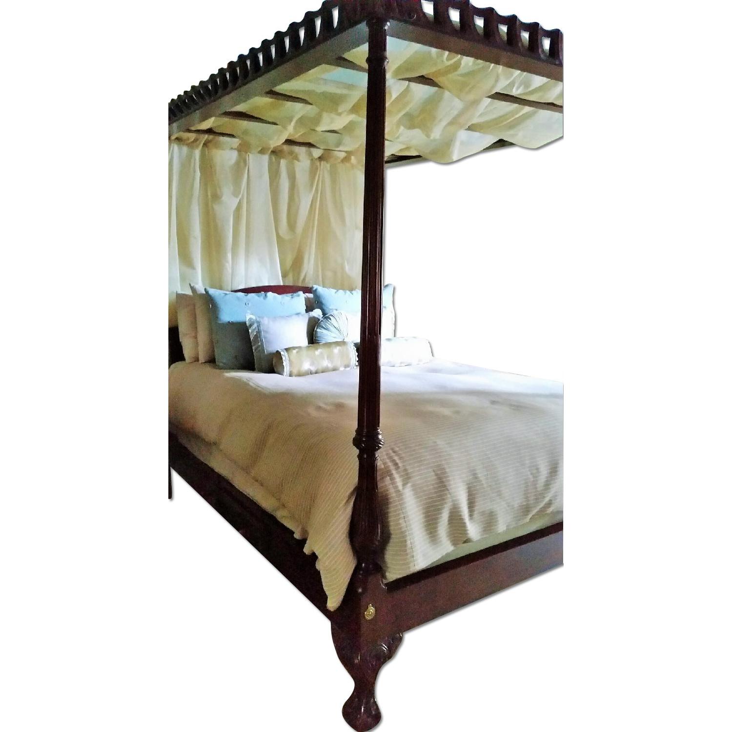Four Poster Queen Bed AptDeco