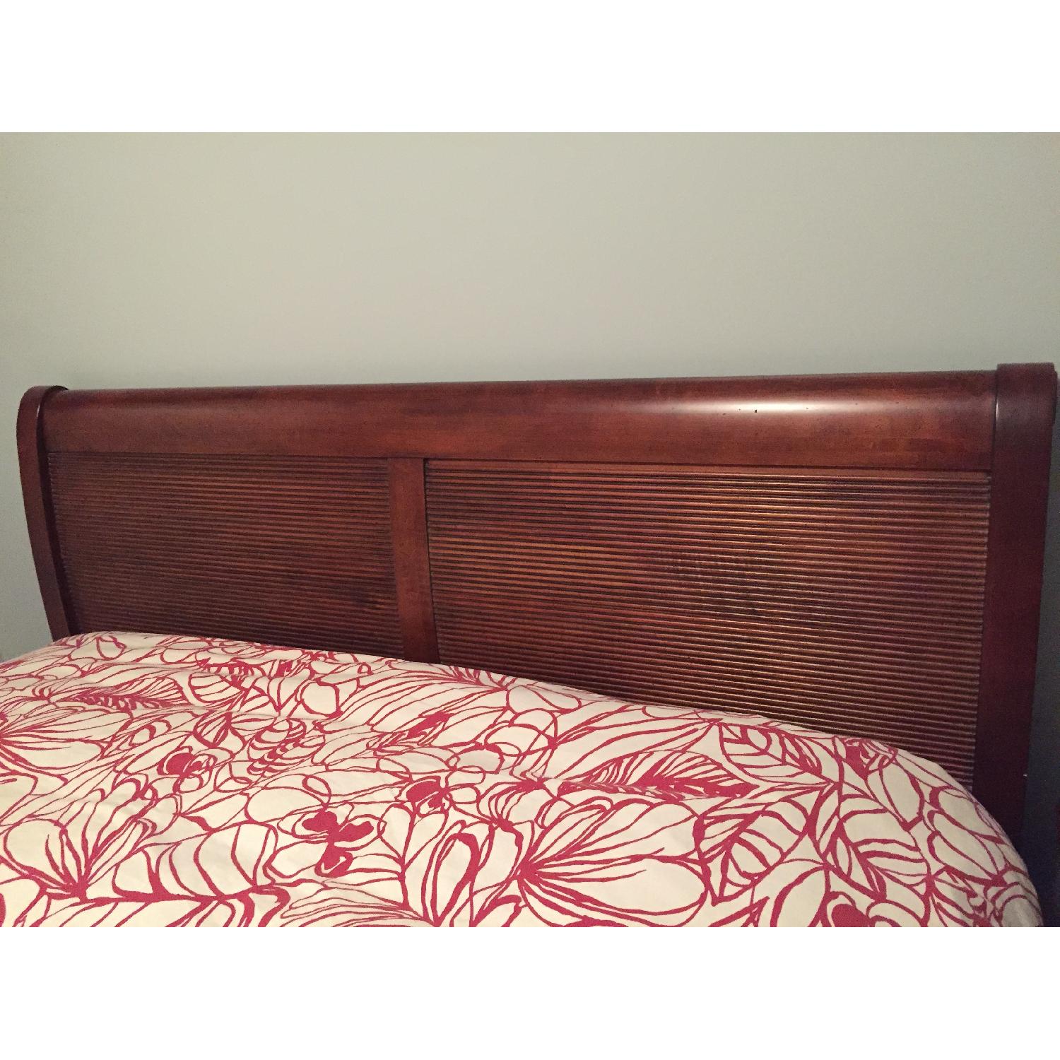 Ethan Allen Cayman Bed - image-2