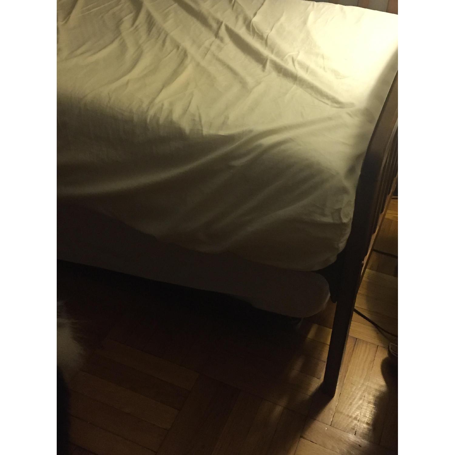Sleepy's Day Bed w /Trundle - image-2