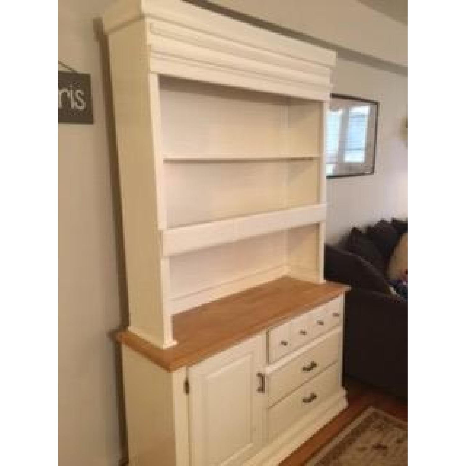 Raymour & Flanigan Natural Oak & Painted White Hutch - image-7