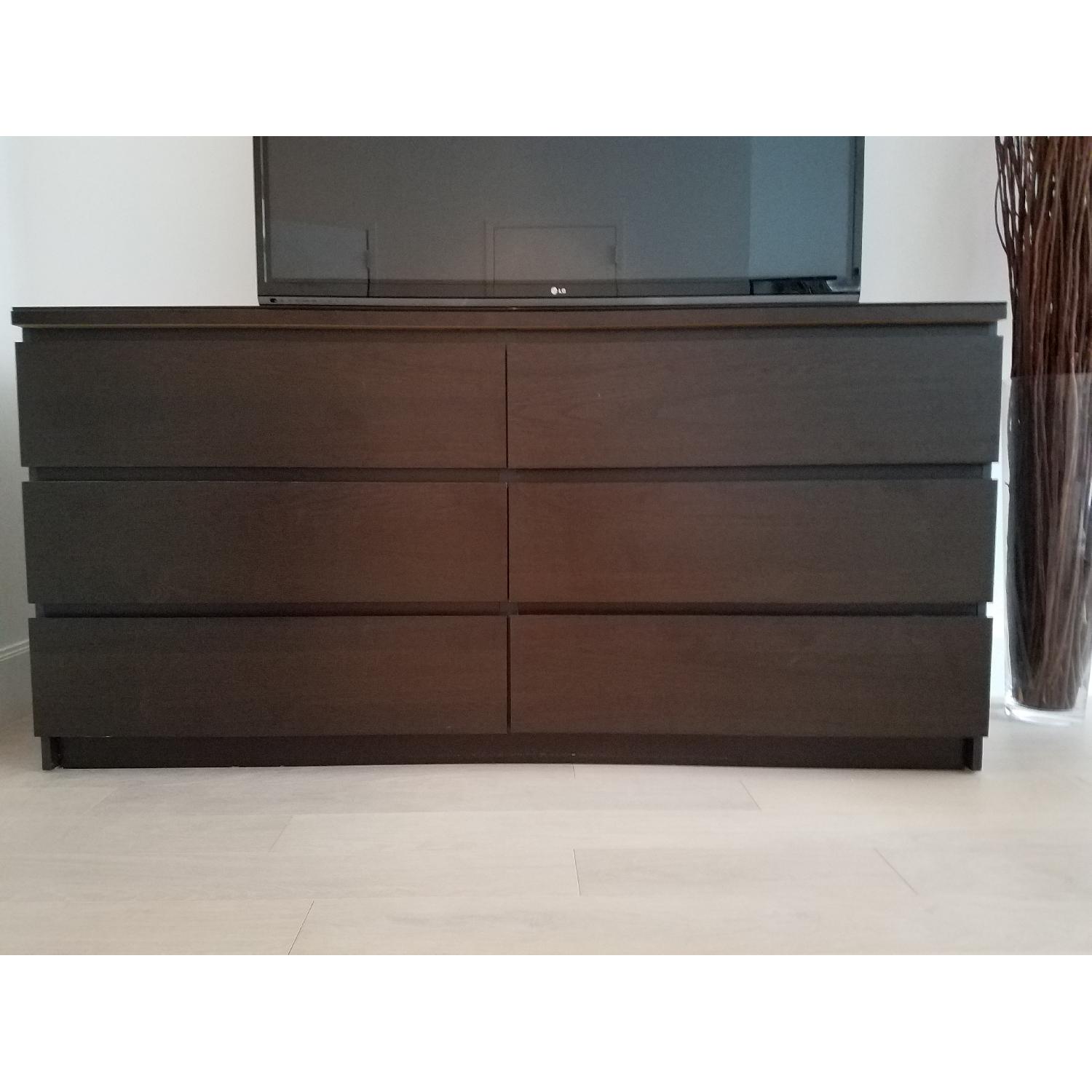 6 Drawer Dresser - image-1