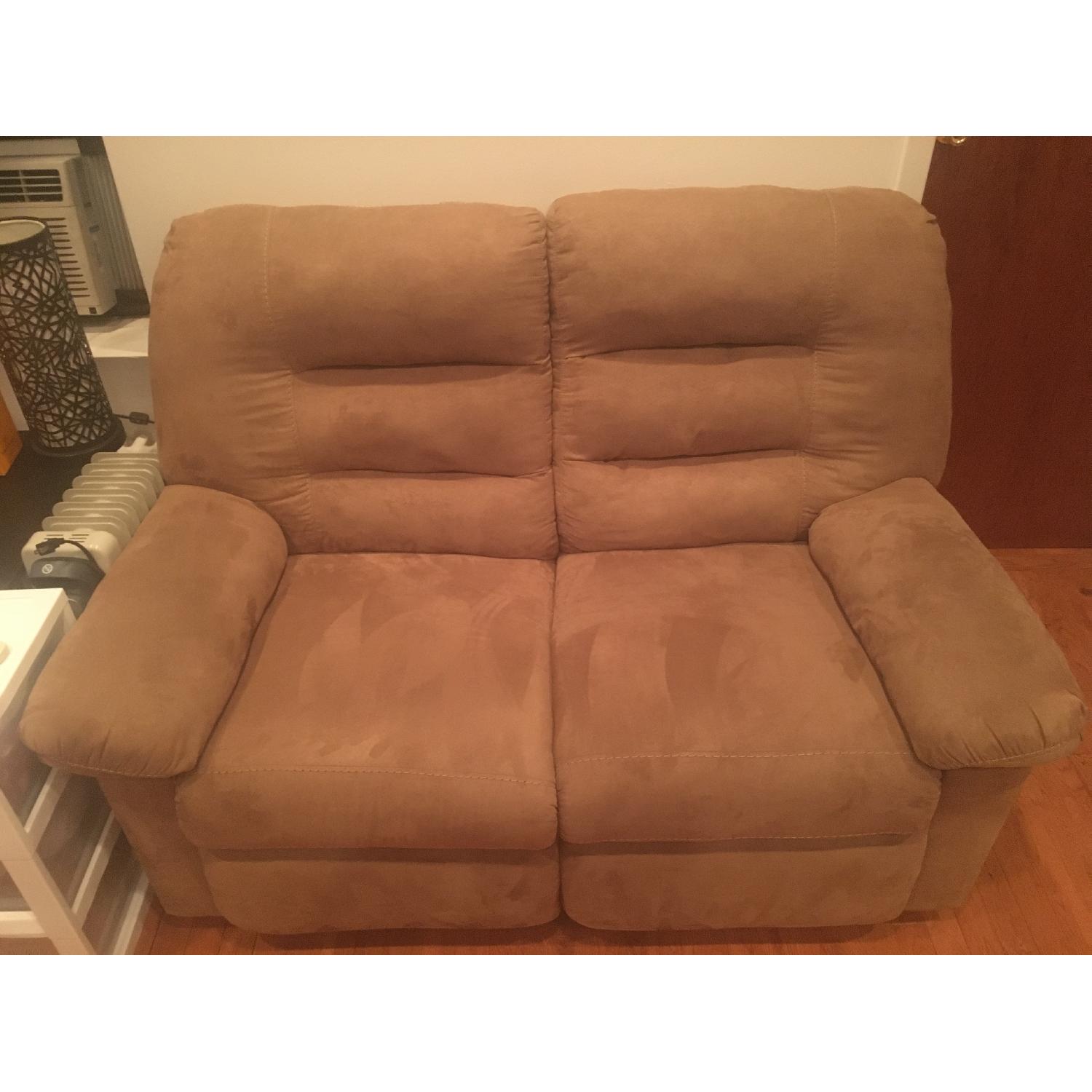 Ashley's Stringer Dual Reclining Love Seat - image-1