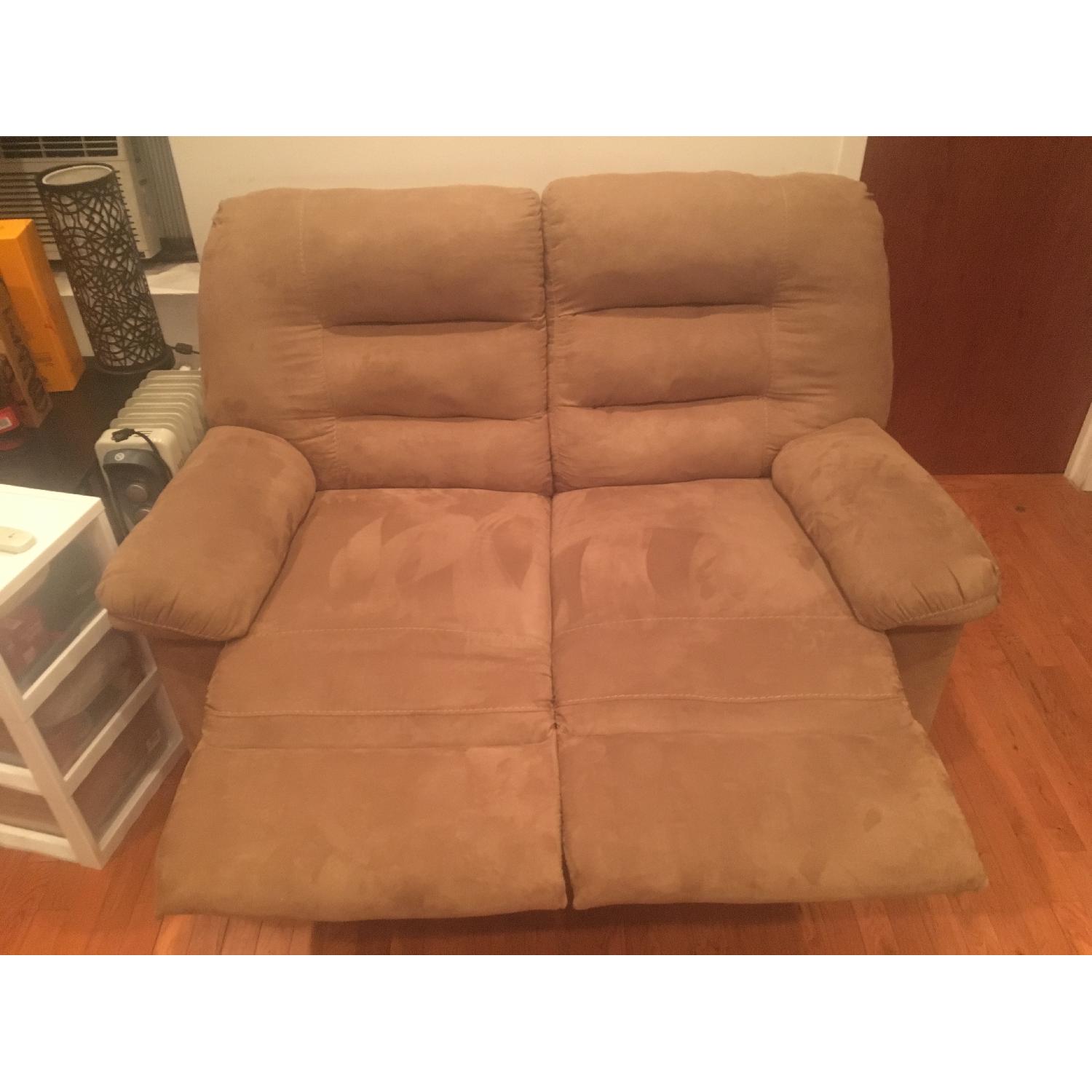 Ashley's Stringer Dual Reclining Love Seat - image-2