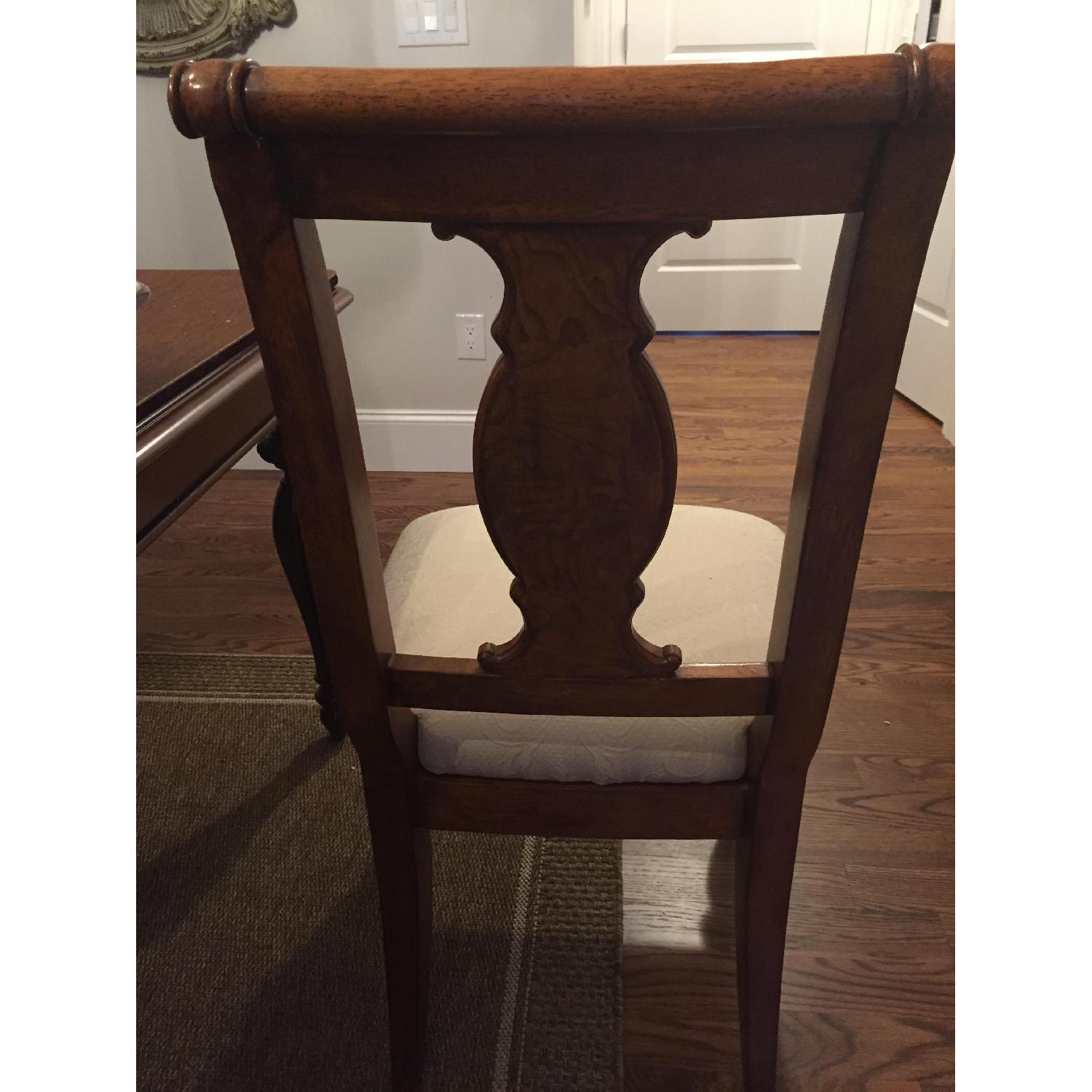 Domain Extending Dining Table w/ 6 Chairs - image-8