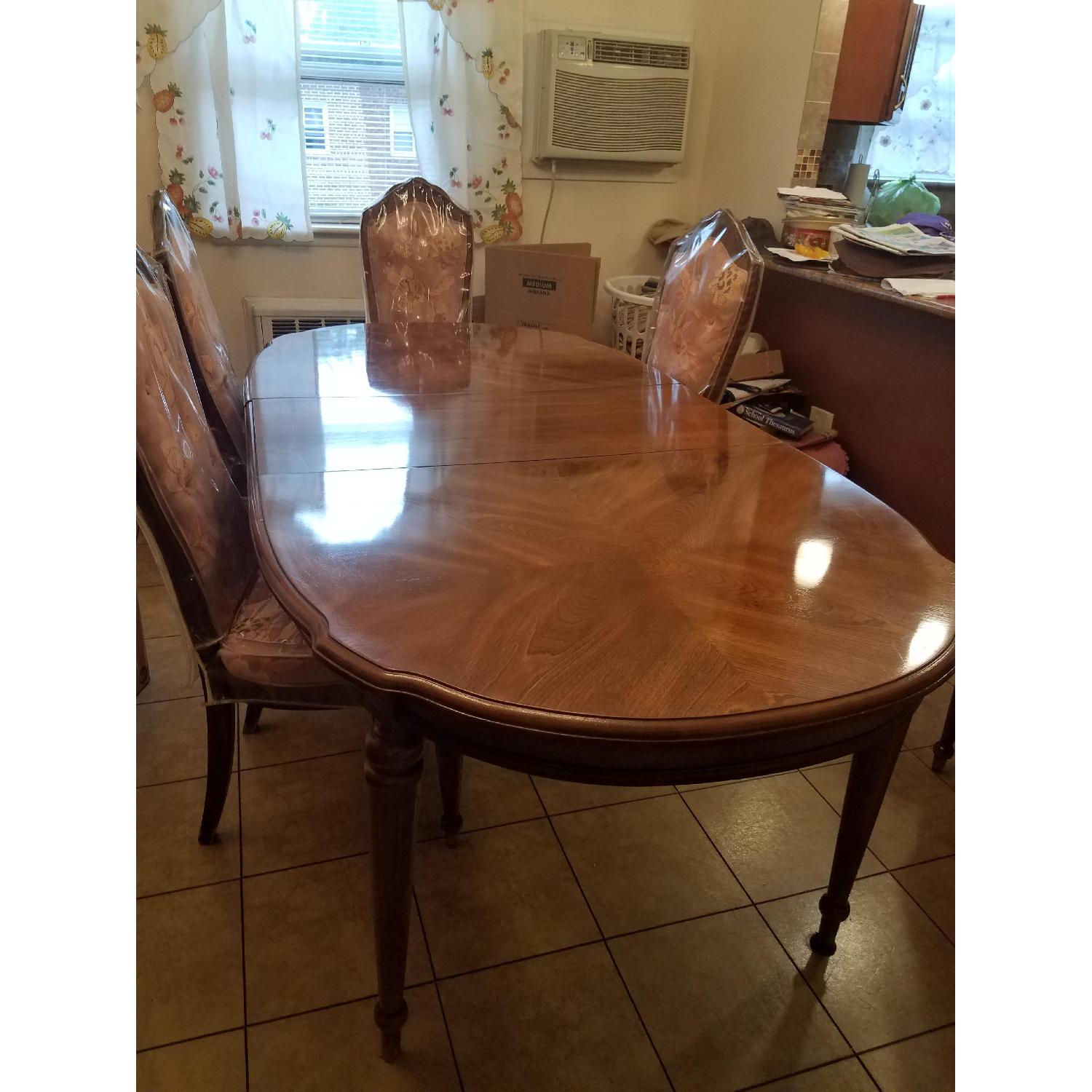Bernhardt 7 Piece Extendable Dining Set - image-2