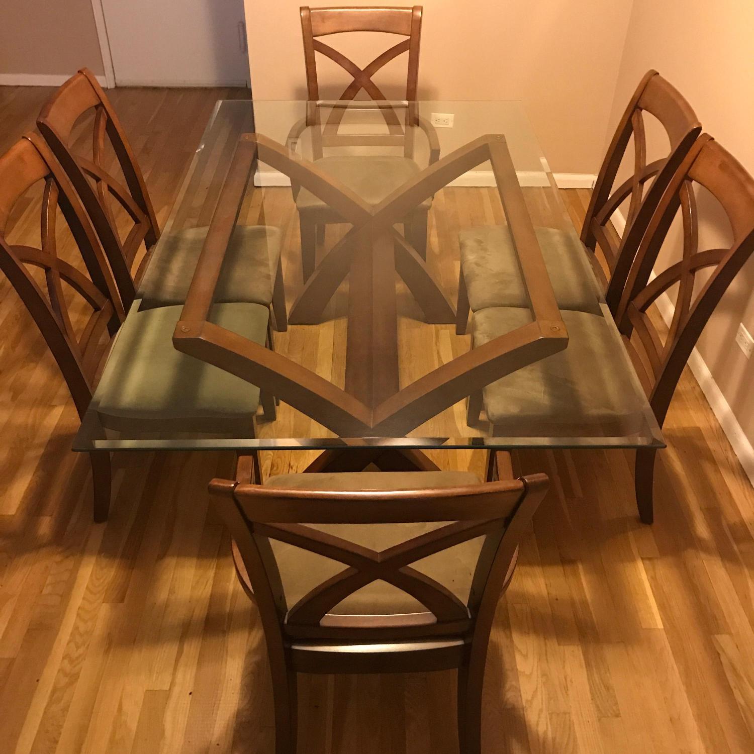 Macy's 7 Piece Dining Room Set - image-4