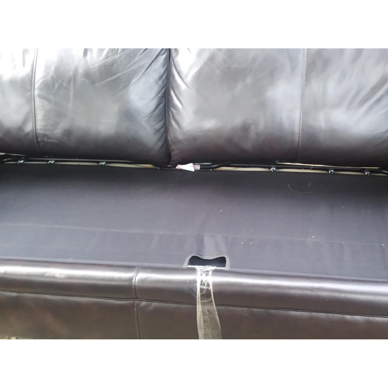 Raymour & Flanigan Trent Leather Dark Brown Pull-Out Loveseat - image-5