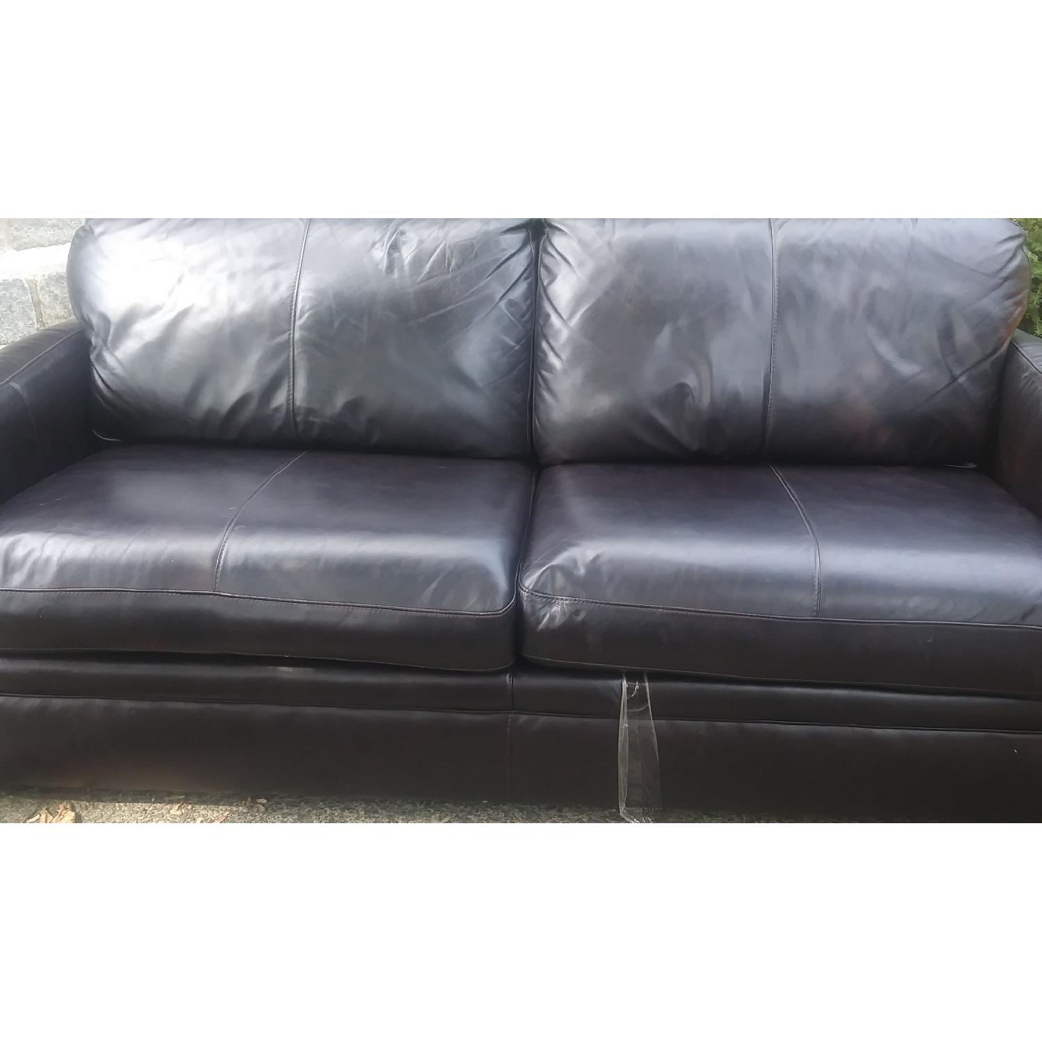 Raymour & Flanigan Trent Leather Dark Brown Pull-Out Loveseat - image-7