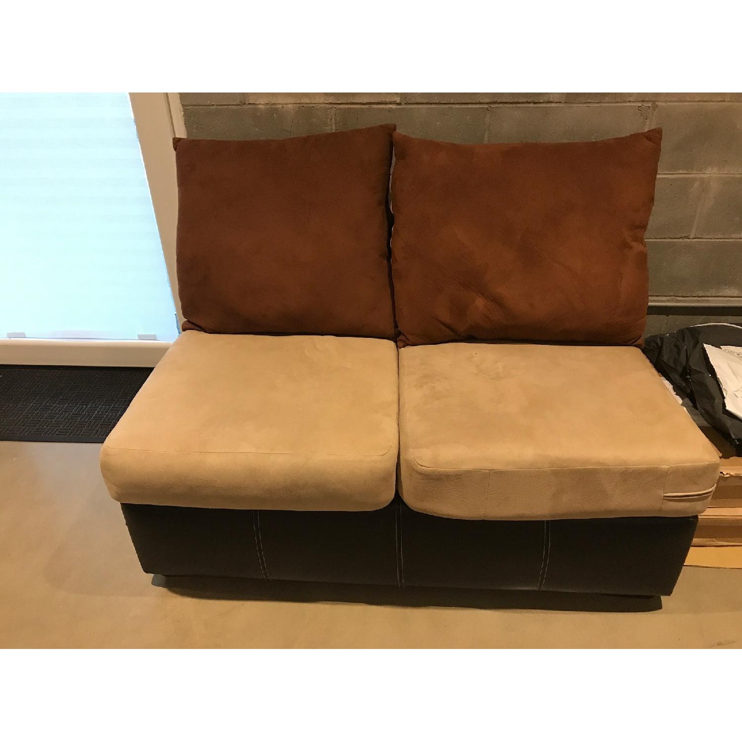 Sectional sofa - image-1